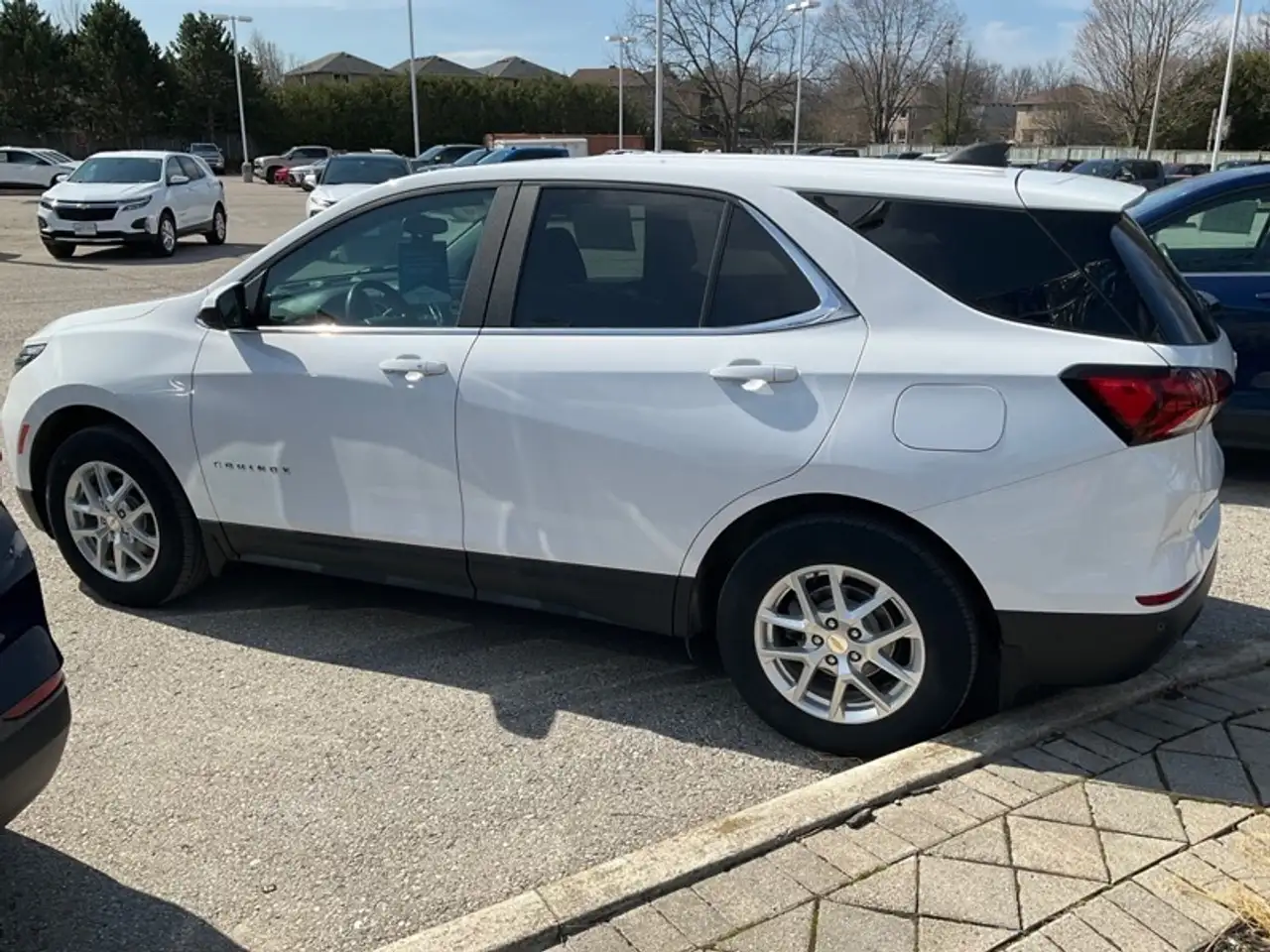 Chevrolet Equinox снимка Chevrolet Equinox