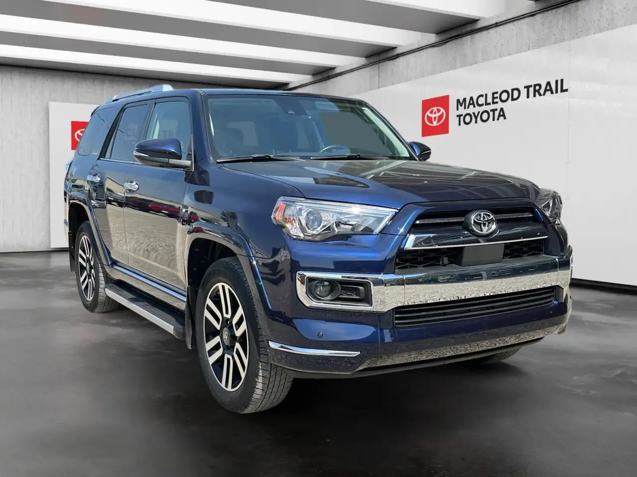 Toyota 4-Runner снимка Toyota 4-Runner