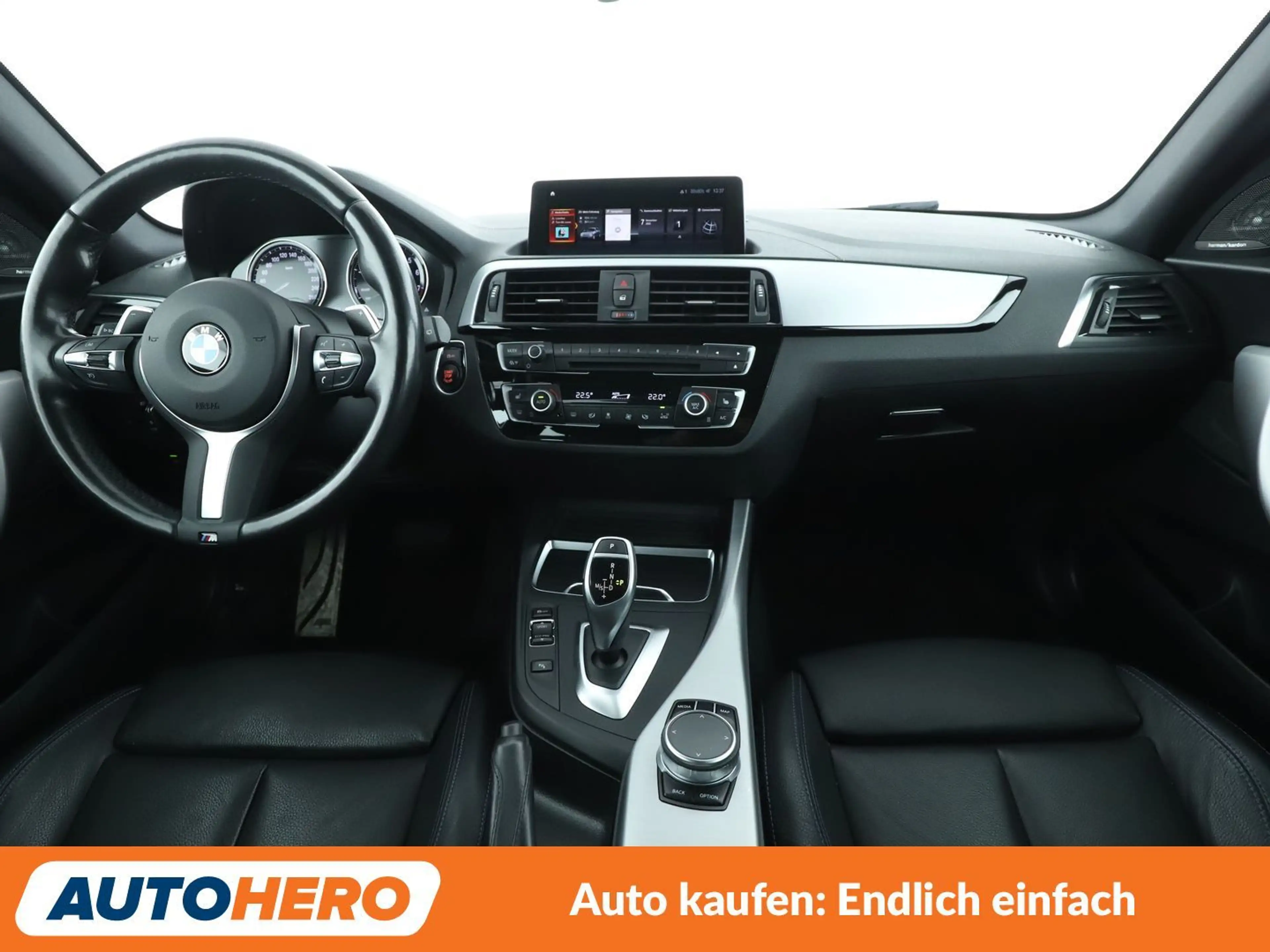 BMW 140 M140i xDrive Special Edition Aut.*NAVI*CAM*PDC* — photo 12