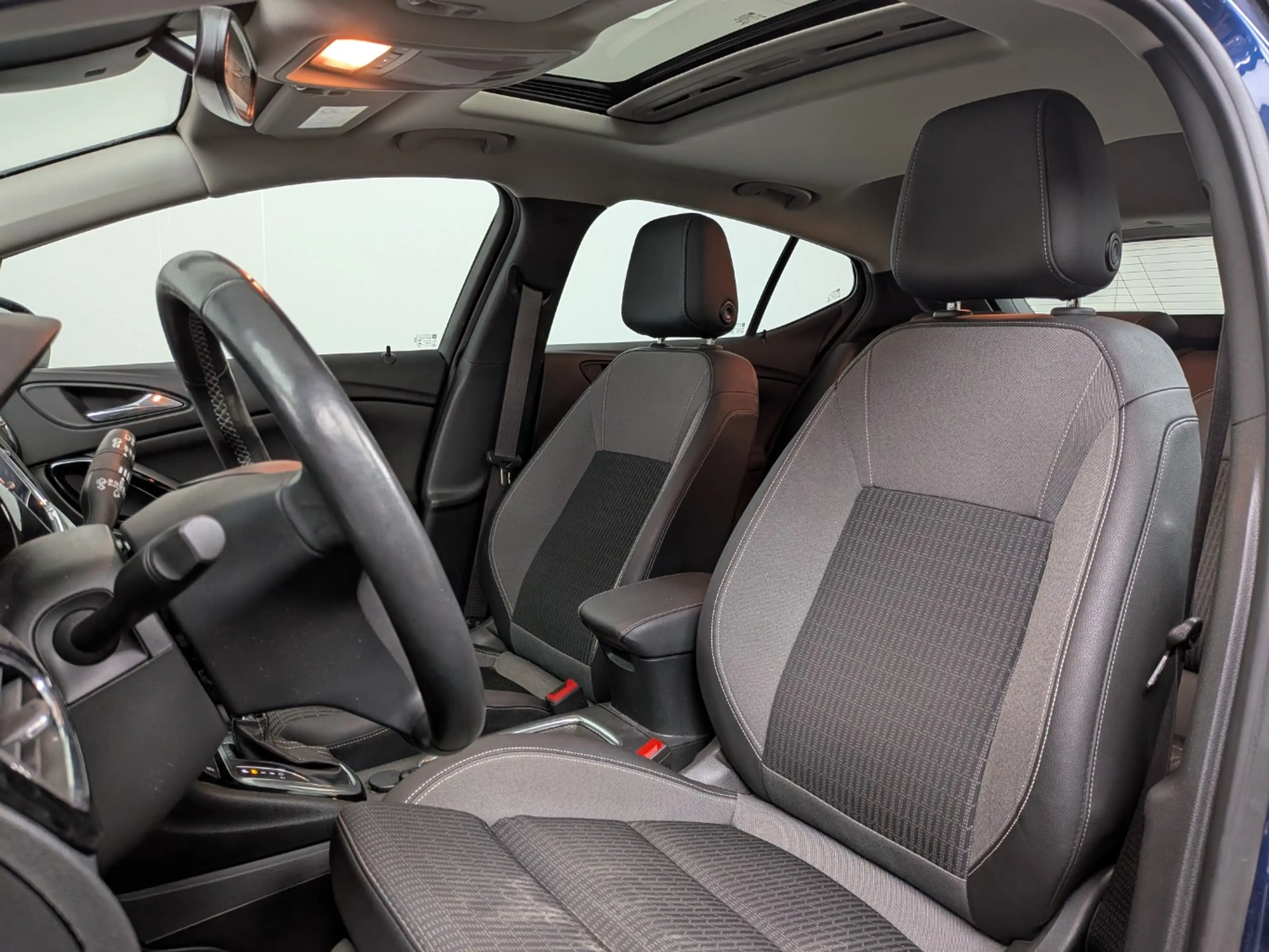 Opel Astra 1.4 Business Elegance Airco | Camera | Cruise Cont — photo 7