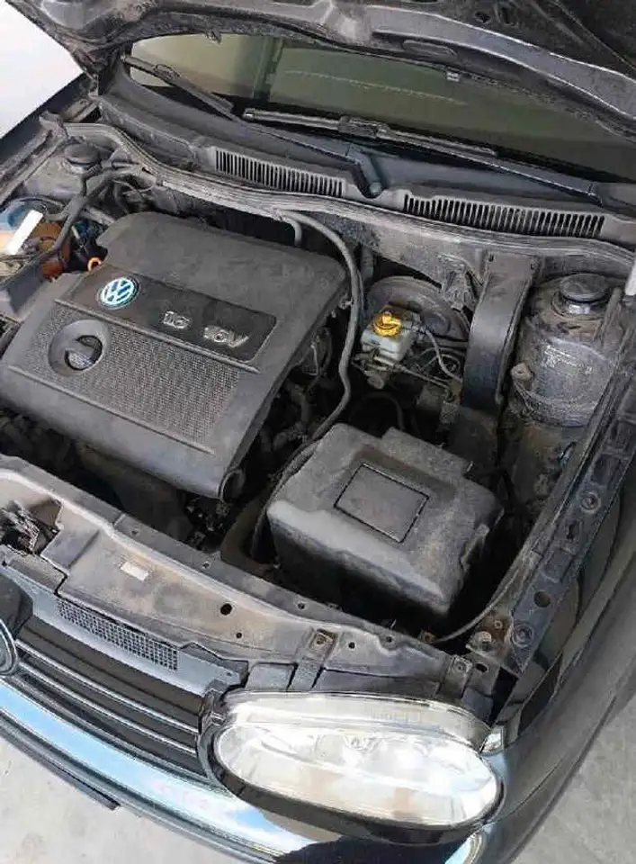 Volkswagen Golf 4 1,6 Benziner, foto 1