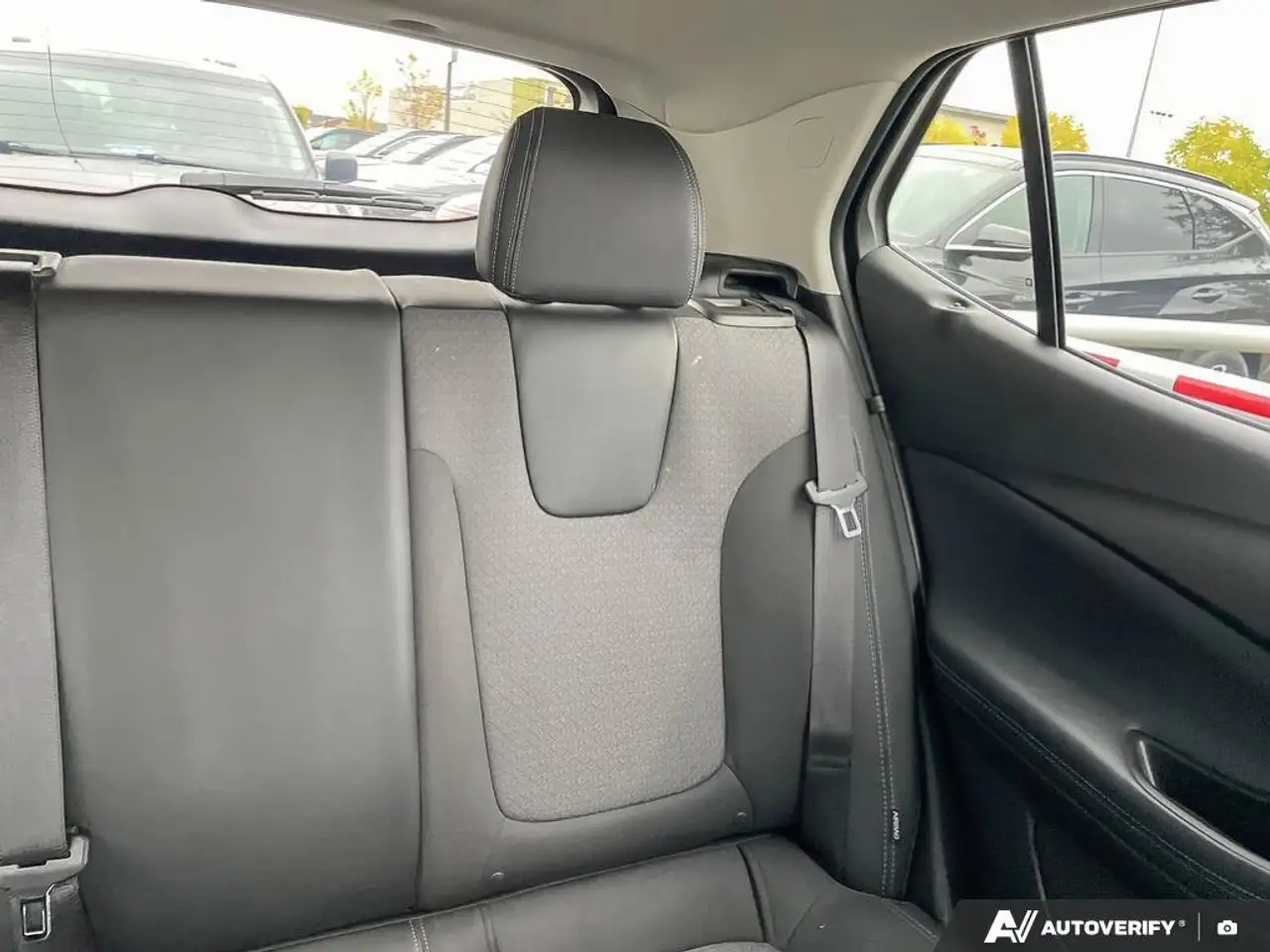 Buick Encore снимка Buick Encore