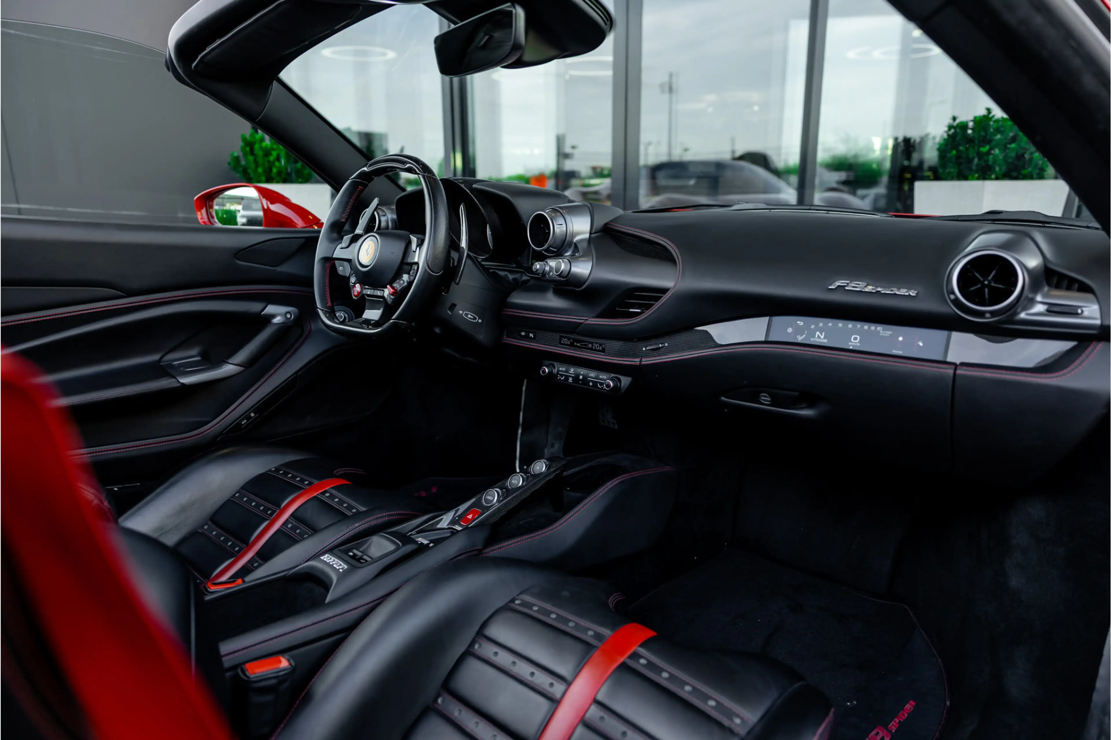 Ferrari F8 Spider 3.9 V8 HELE - Passenger Display | Lift | Carbon — photo 13