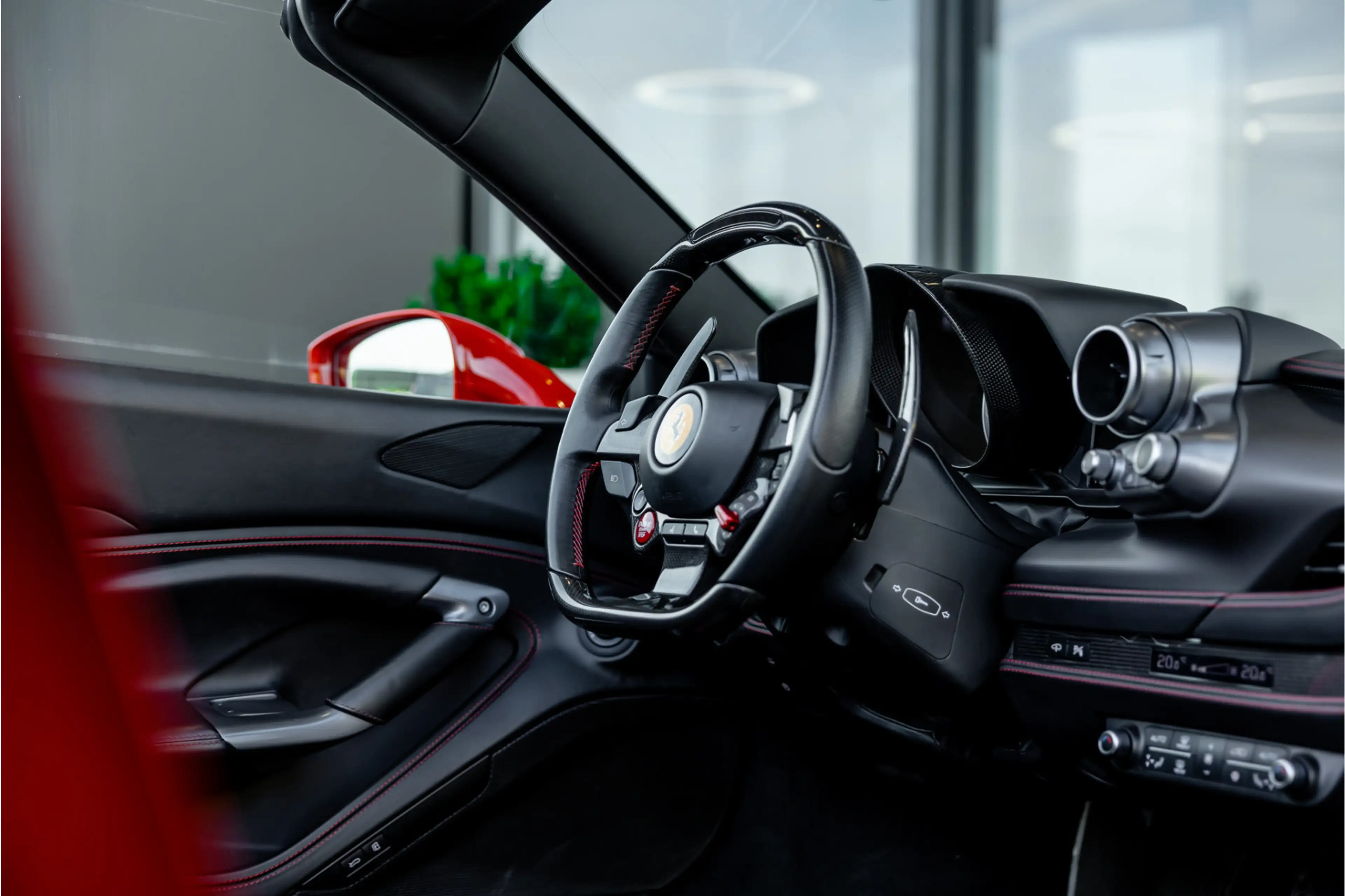 Ferrari F8 Spider 3.9 V8 HELE - Passenger Display | Lift | Carbon — photo 14