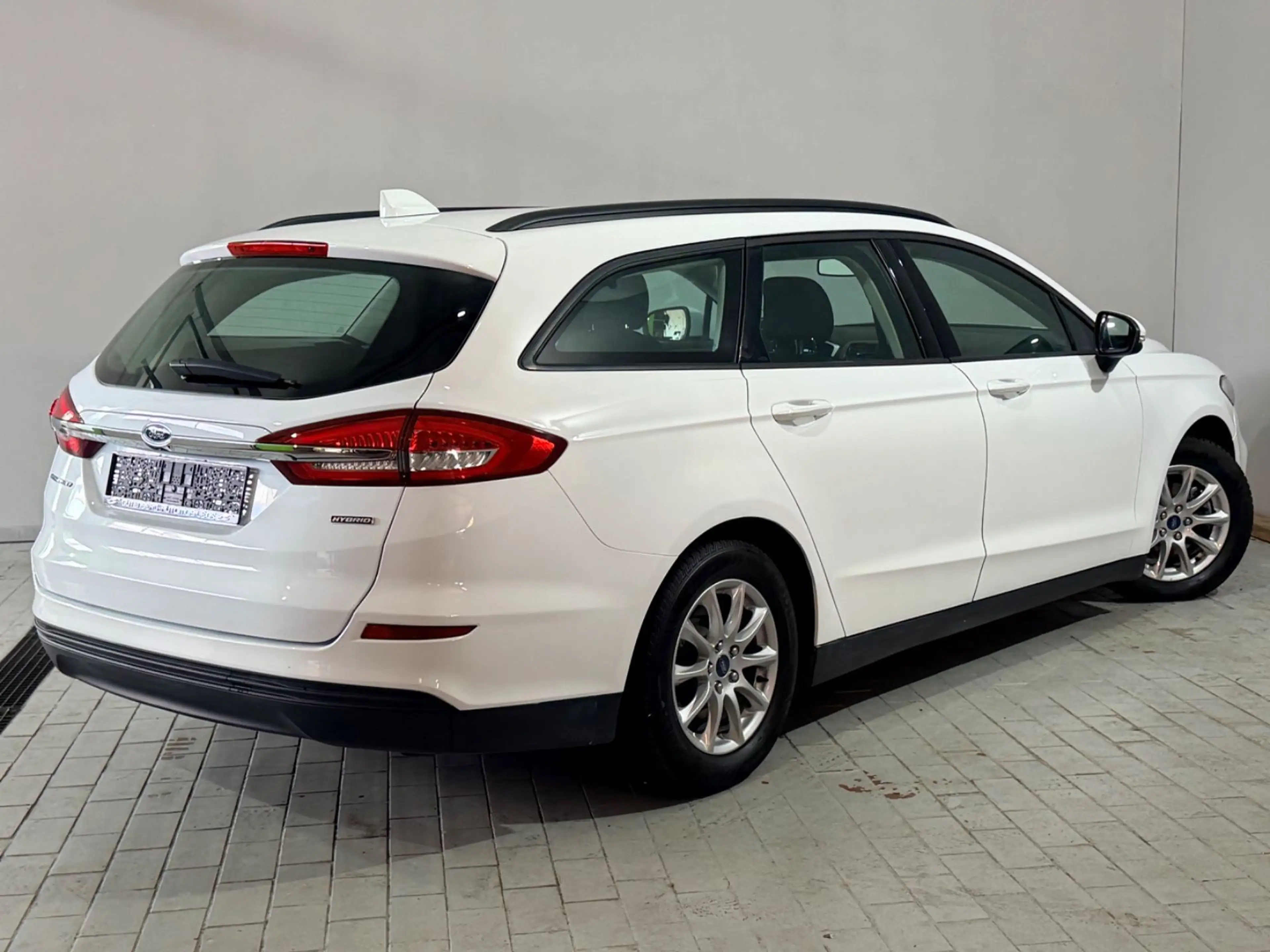 Ford Mondeo Hybrid 1.Hand Finanzierung Automatik — photo 14