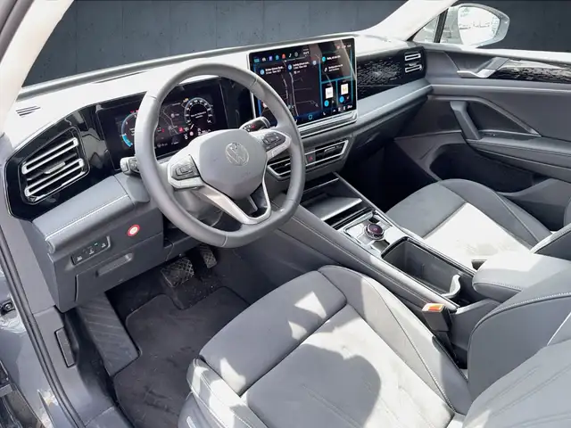 Volkswagen Tiguan view 9
