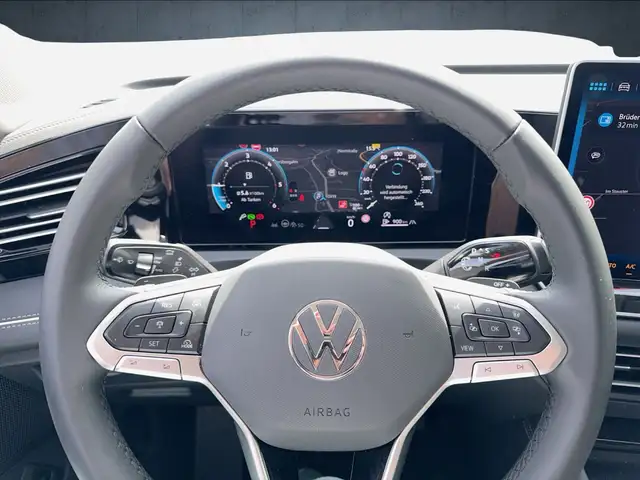 Volkswagen Tiguan view 10