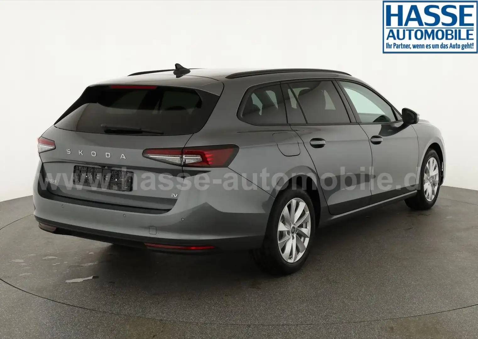 Skoda Superb Combi 1.5 TSI iV 150kW Selection DSG Selection,... Grau - 2