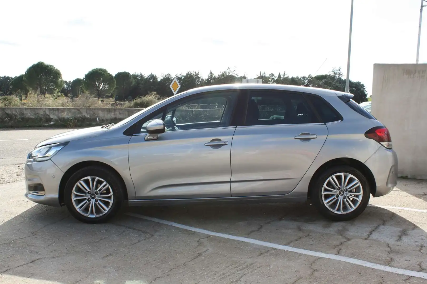 Citroen C4 1.6 BLUEHDI 100 FAP BUSINESS Gris - 2