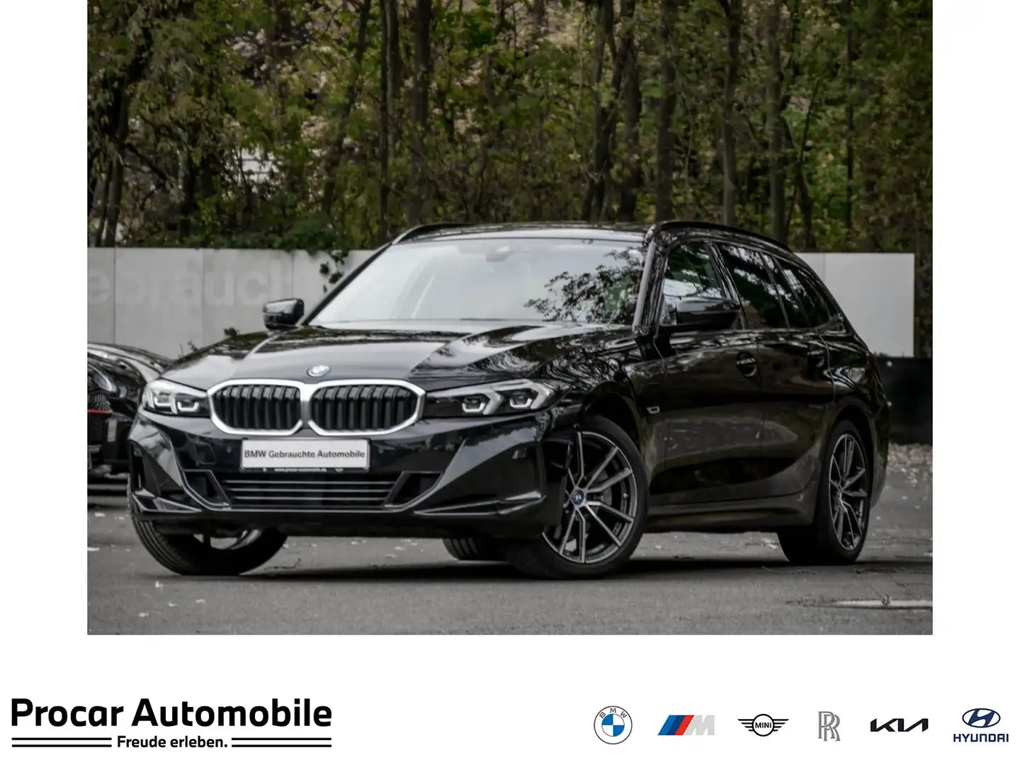 BMW 330 e xDrive TOURING+PANO+DA+PA+HiFi+LHZ Schwarz - 1