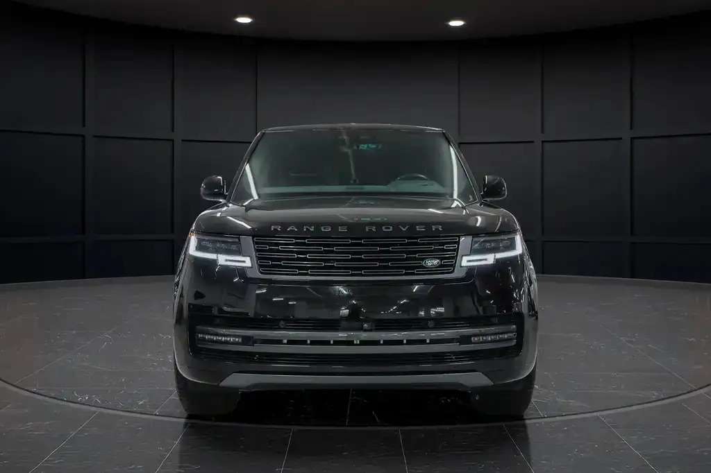 2025 Land Rover Range Rover P530 SE SWB — снимка 5