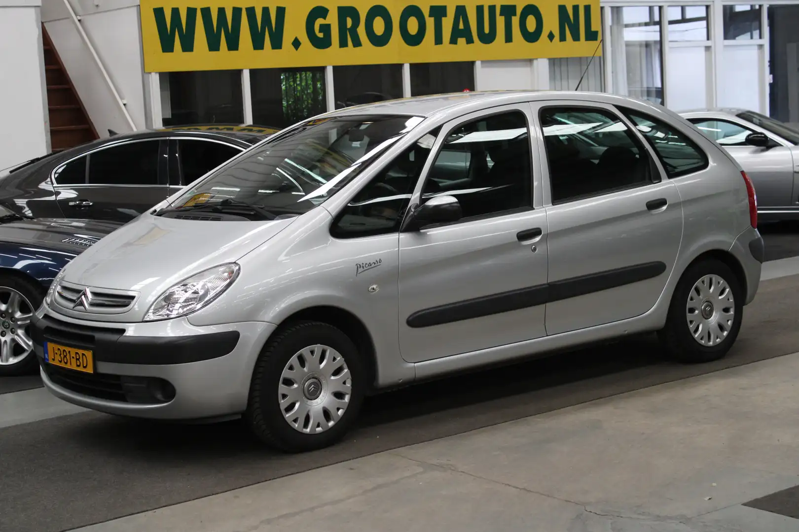Citroen Xsara Picasso 1.8i-16V Différence 2 Airco, Isofix, Stuurbekracht Grijs - 1