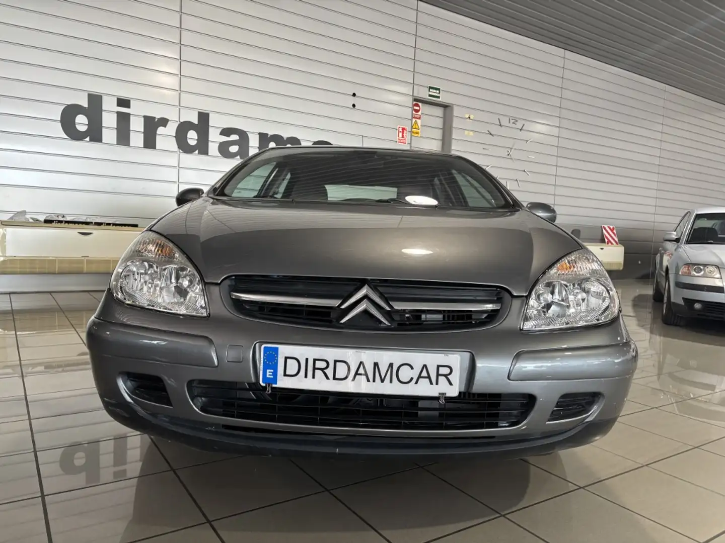 Citroen C5 2.0HDI Exclusive 110 Plateado - 2
