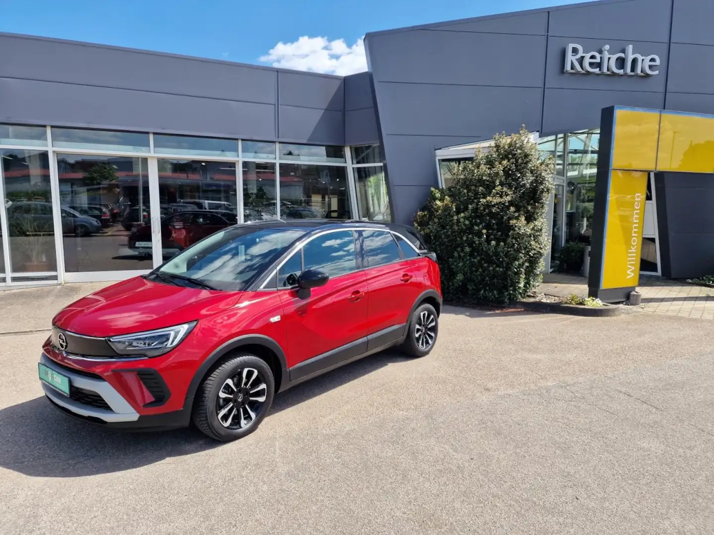 Opel Crossland Elegance 1,2 AT+TWW+RFK+APA+SHZ+LHZ Klima Navi Rouge - 1
