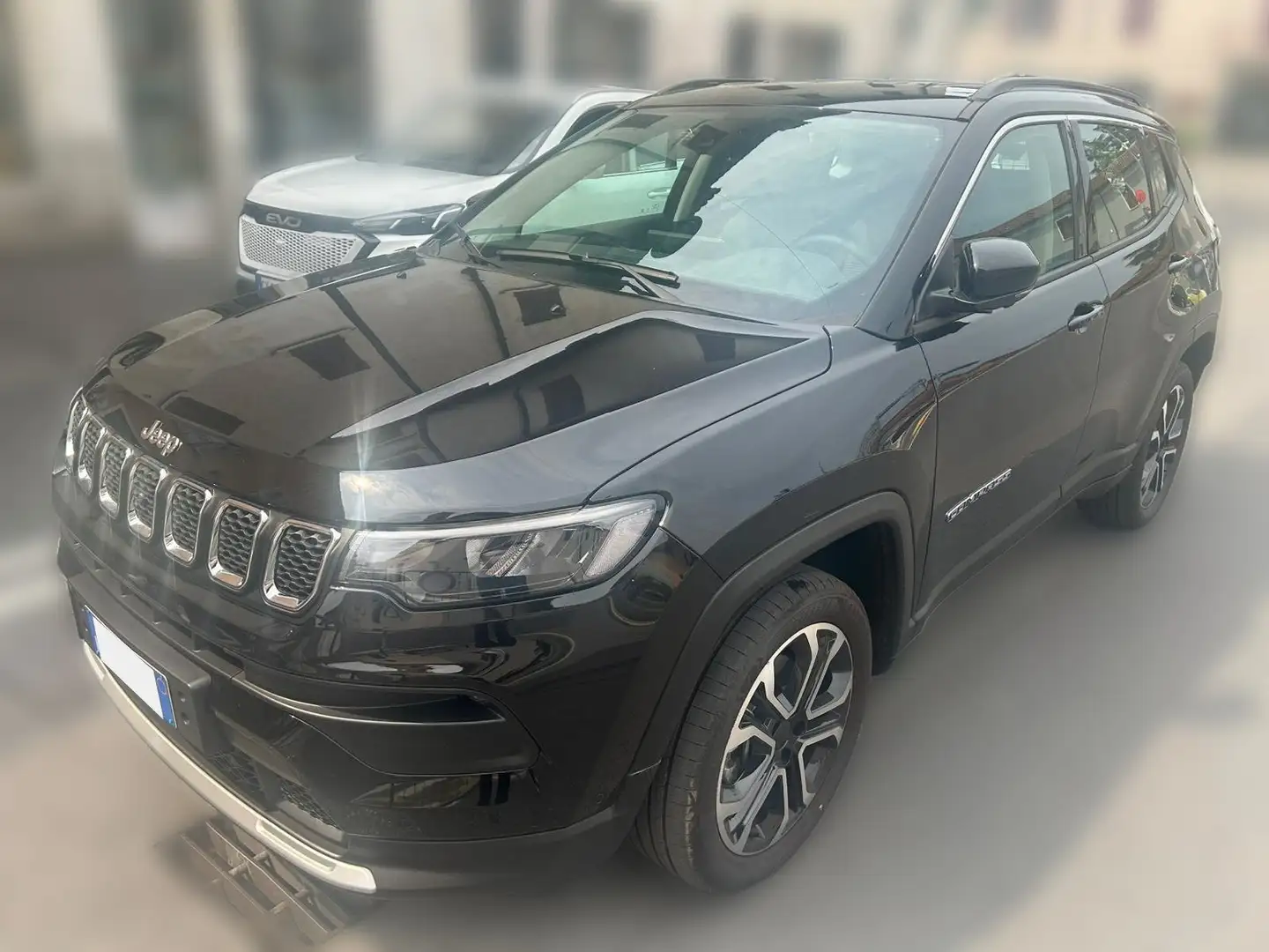 Jeep Compass 1.5 turbo t4 e-Hybrid Altitude 2wd 130cv dct Negro - 1
