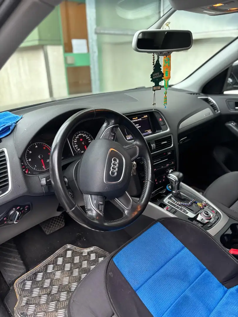 Audi Q5 3.0 Quattro Schwarz - 1