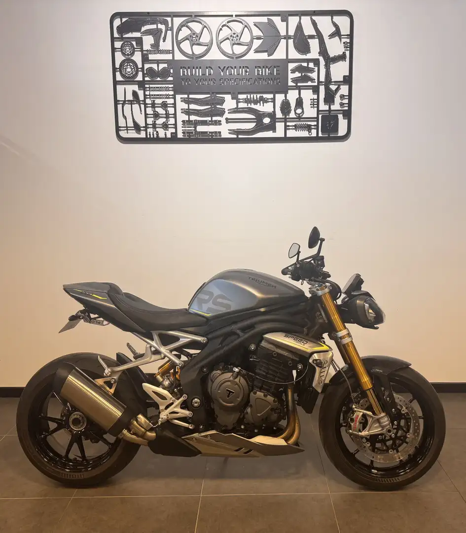Triumph Speed Triple 1200 RS Gris - 1