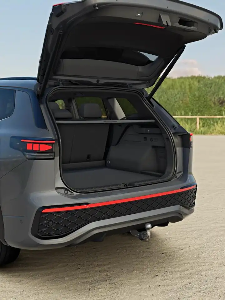 Volkswagen Tayron R-Line 1.5 eHybrid DSG AHK+Black Style+IQDRIVE, миниатюра 12