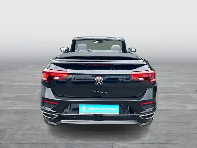 Volkswagen T-Roc view 4