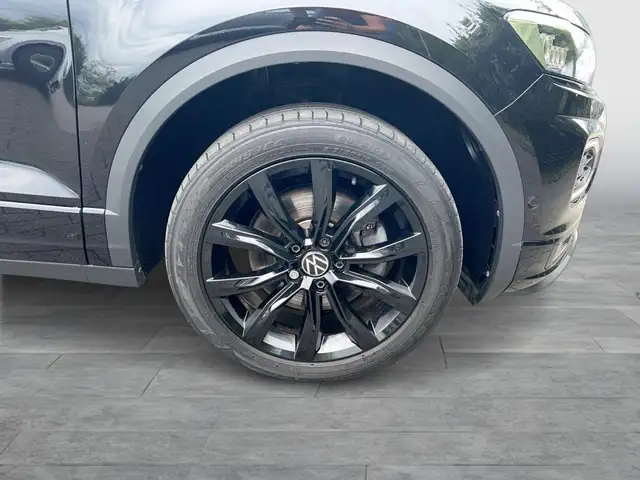 Volkswagen T-Roc view 7