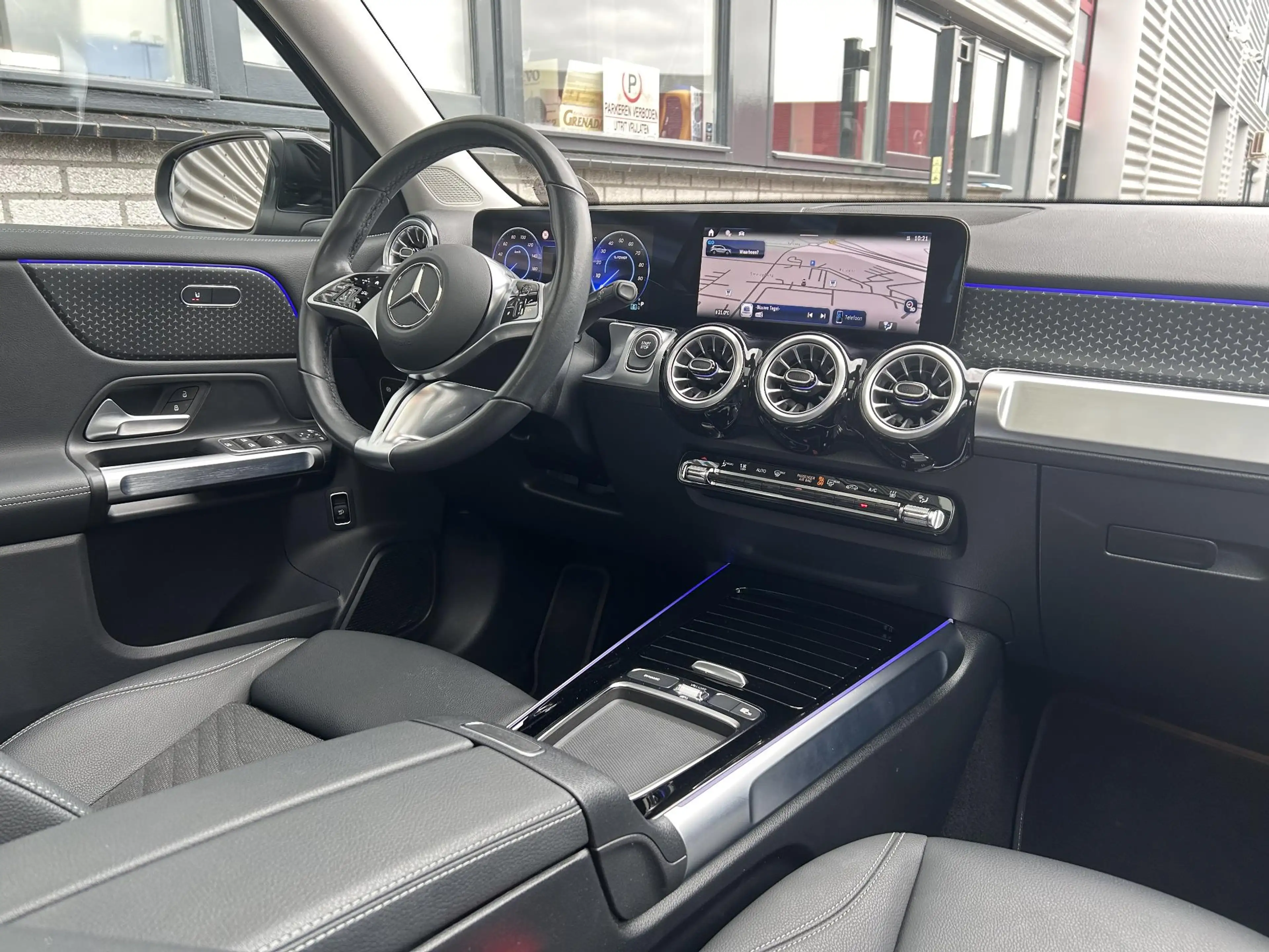 Mercedes-Benz EQB 250 EQB 250+ — photo 5