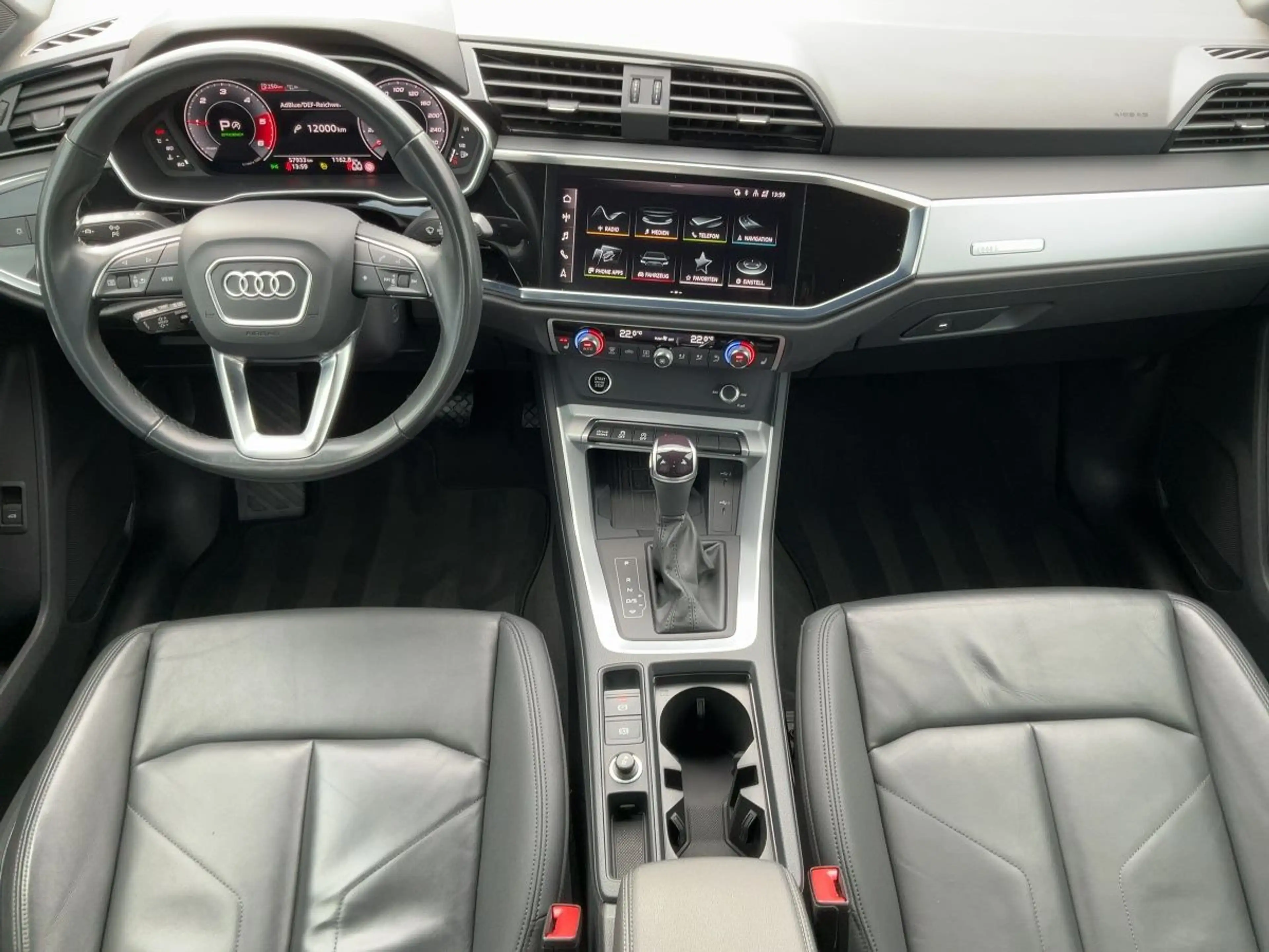 Audi Q3 35 TDI S-TR ADVANCED NAVI+RFK+ACC+SHZ — photo 9