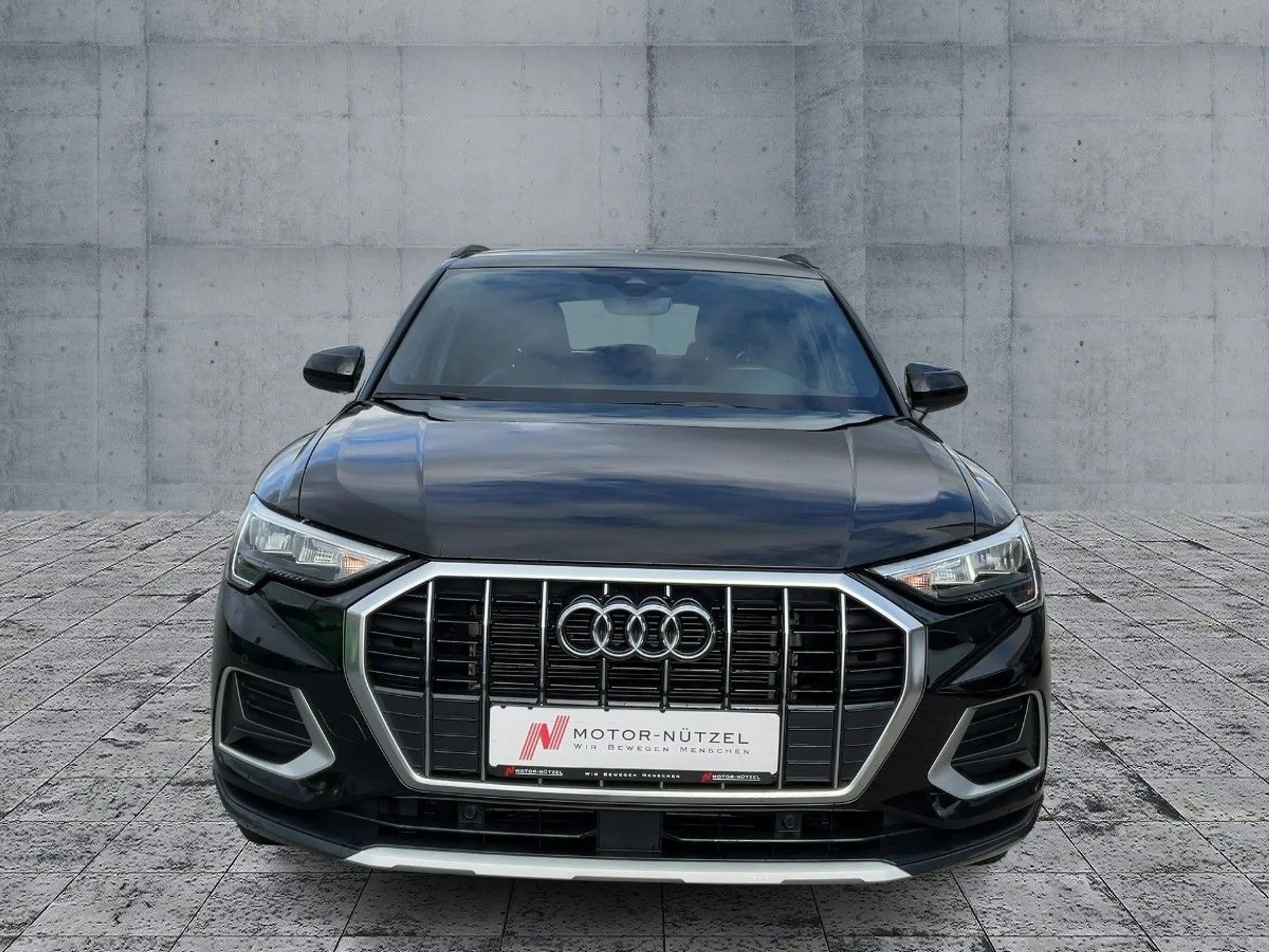 Audi Q3 35 TDI S-TR ADVANCED NAVI+RFK+ACC+SHZ — photo 3