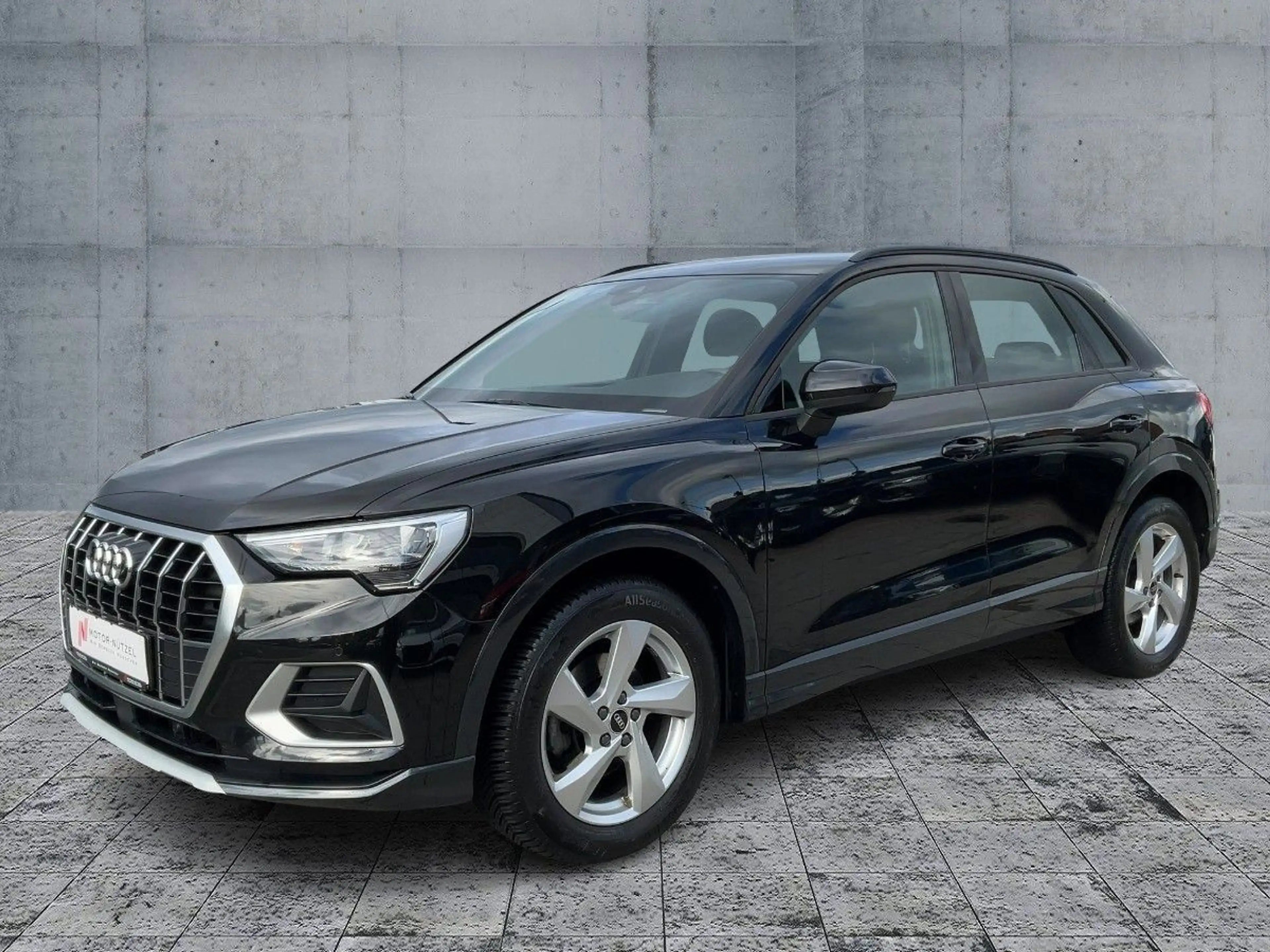 Audi Q3 35 TDI S-TR ADVANCED NAVI+RFK+ACC+SHZ — photo 2
