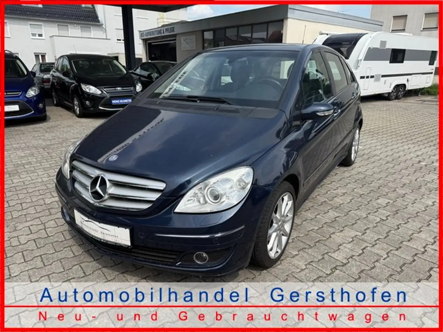 Mercedes-Benz B 200 Turbo Blau - 1