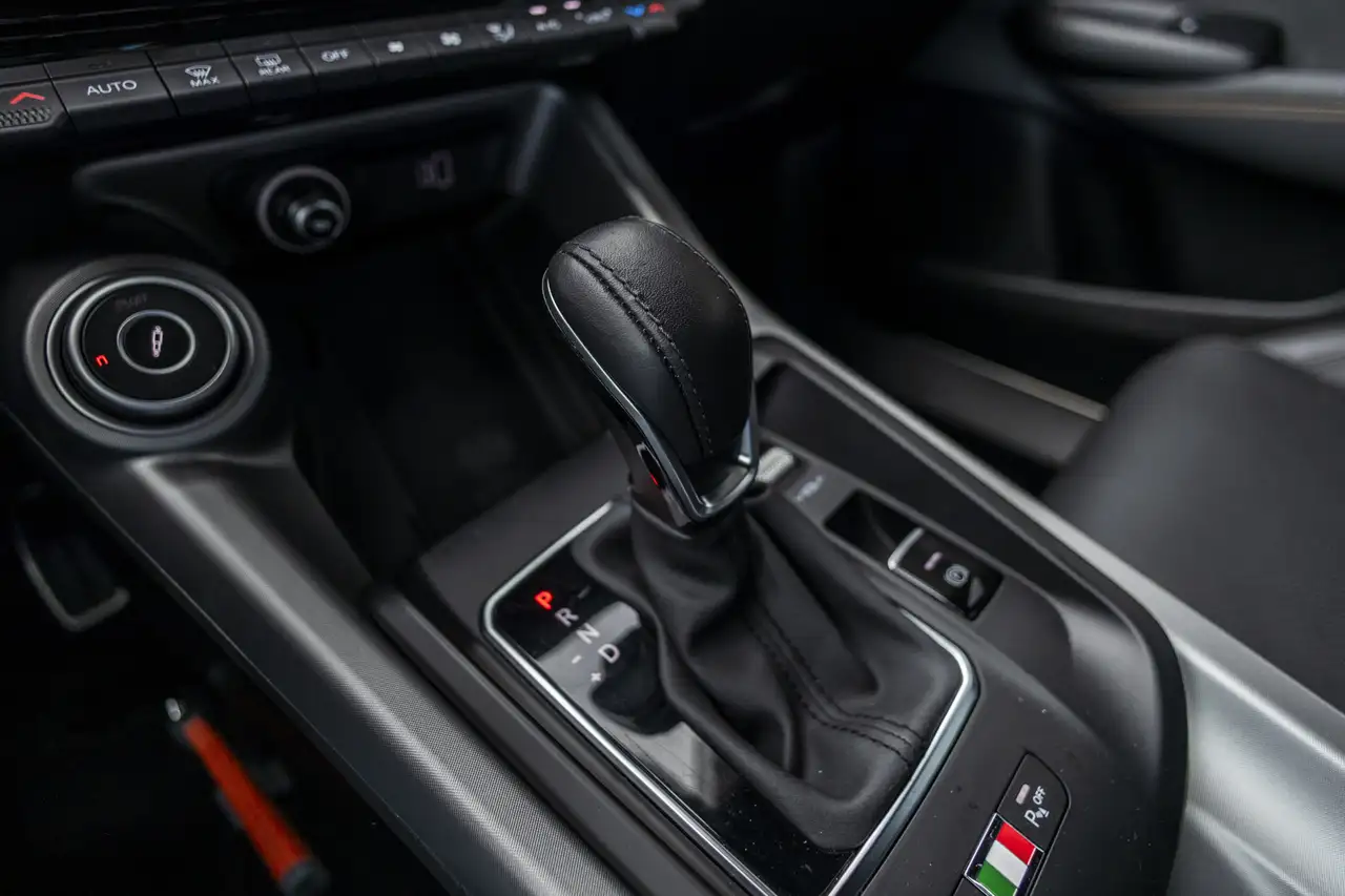 Alfa Romeo Tonale 1.5T Hybrid Veloce Elek. achterklep Leder NL, миниатюра 22