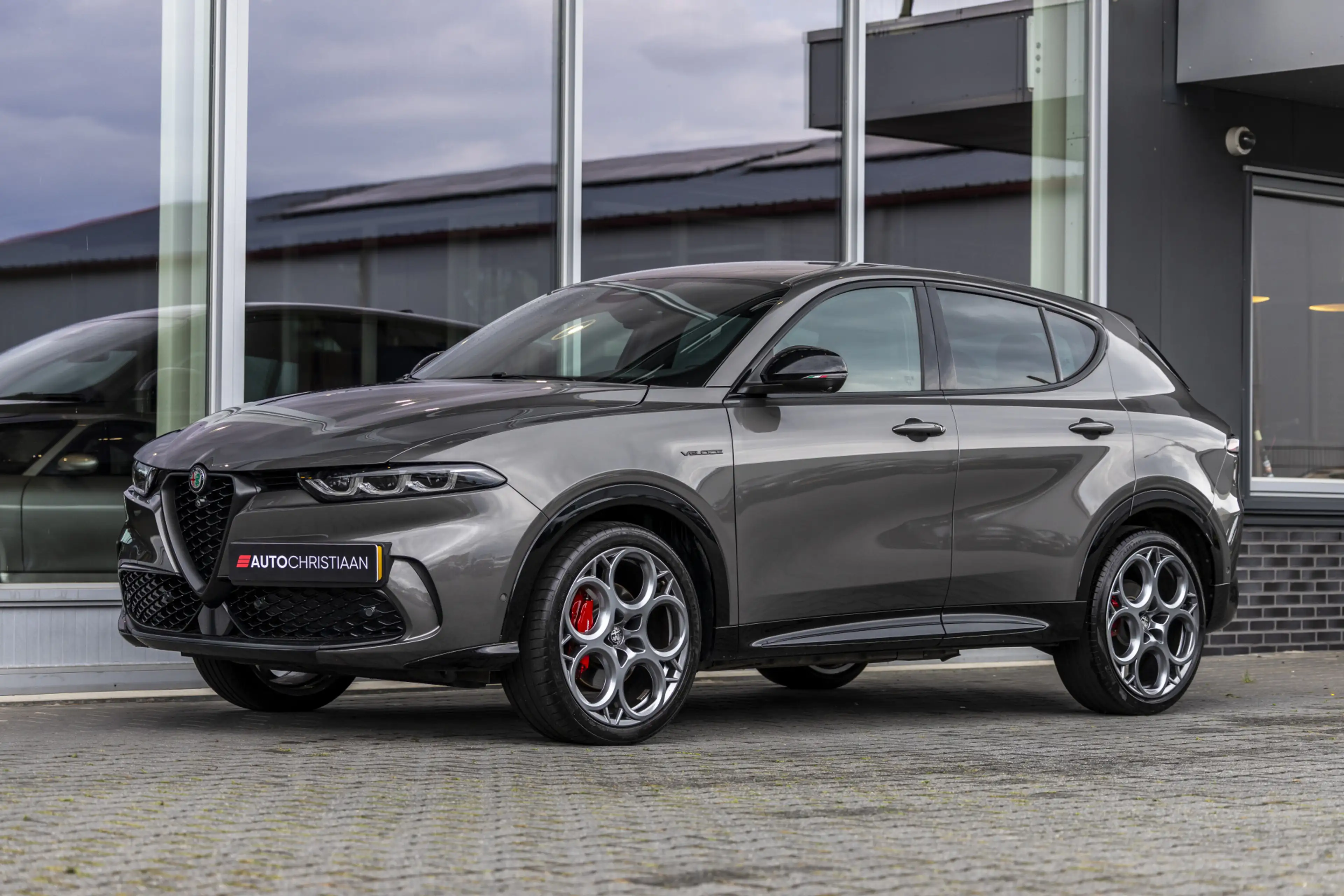 Alfa Romeo Tonale 1.5T Hybrid Veloce | Elek. achterklep | Leder | NL — photo 13