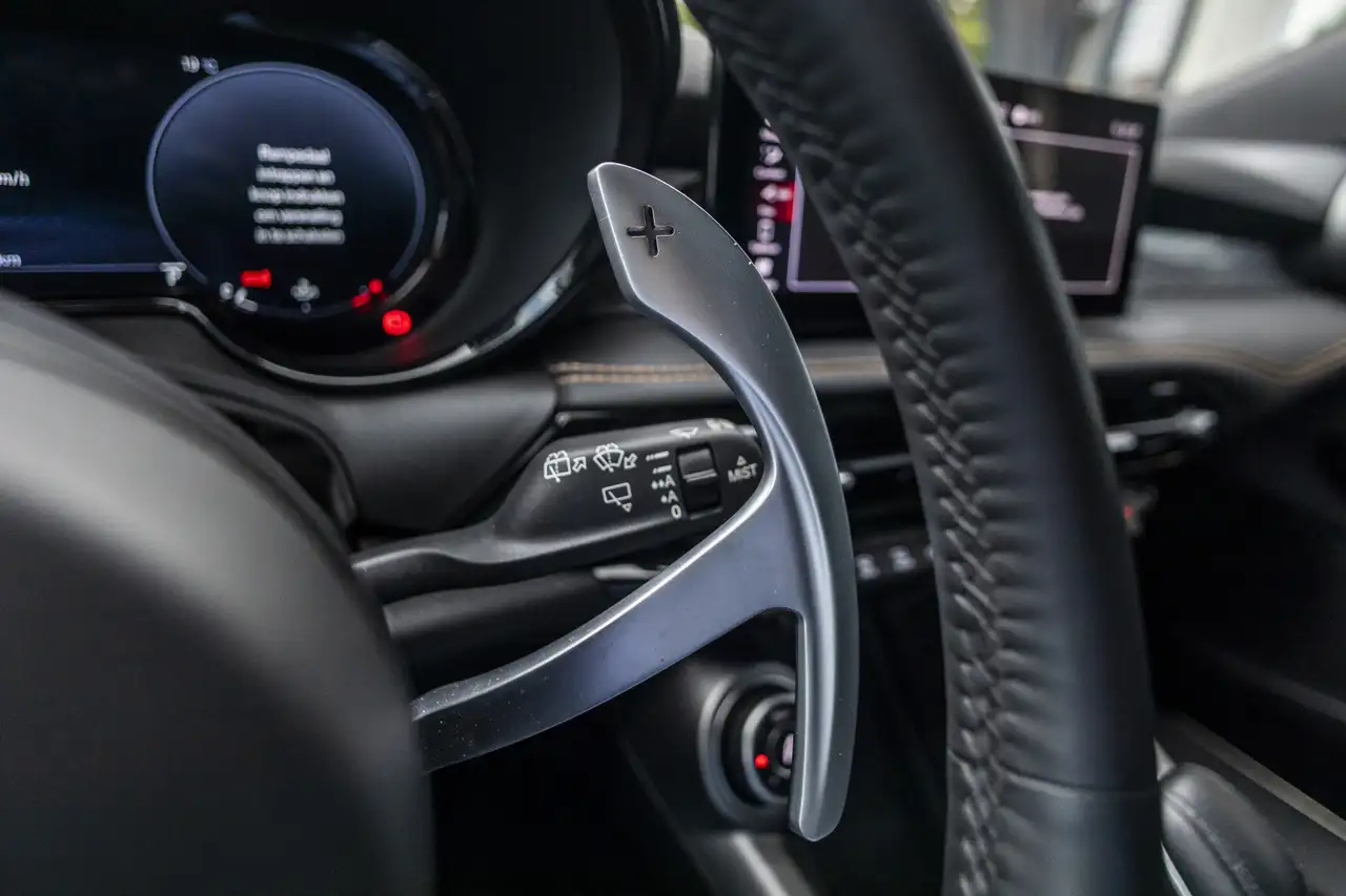 Alfa Romeo Tonale 1.5T Hybrid Veloce Elek. achterklep Leder NL, миниатюра 24