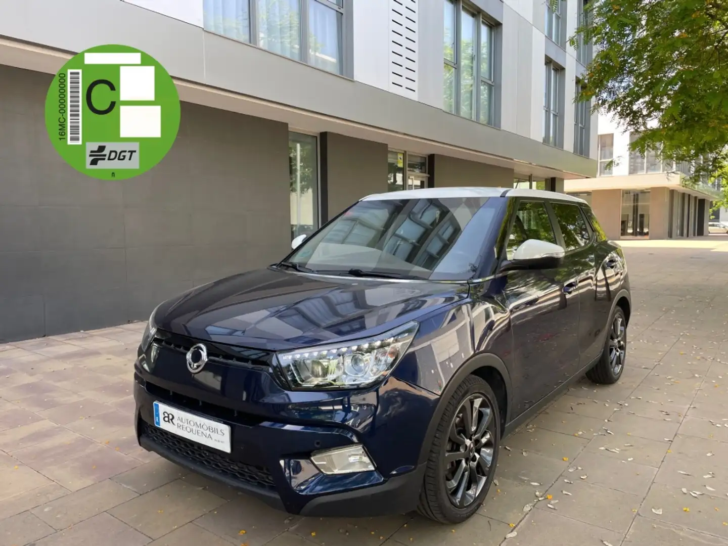 SsangYong Tivoli D16T Limited 4x2 Aut. Azul - 1