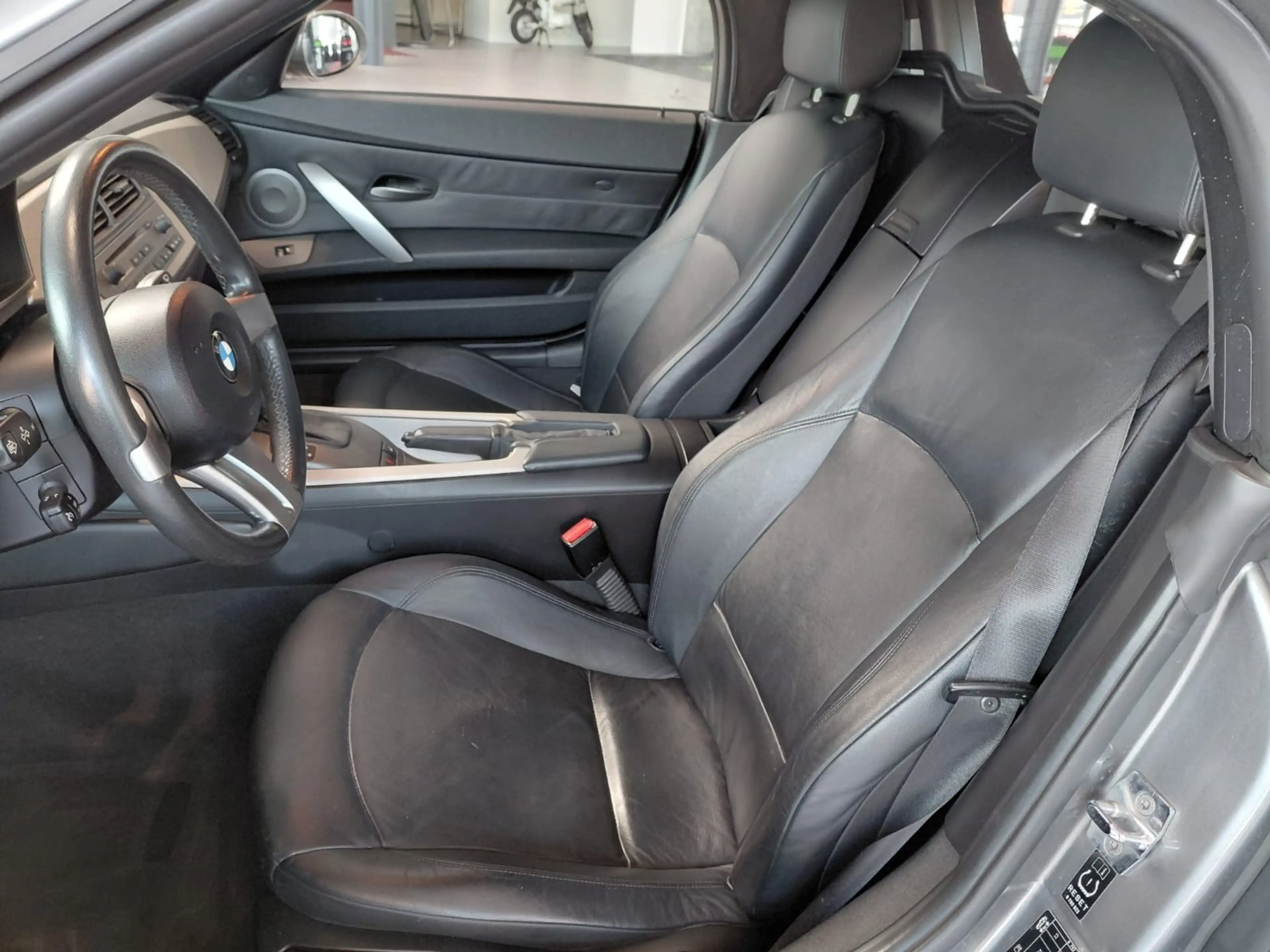BMW Z4 Z4 2.5iA 24v Pack — photo 10