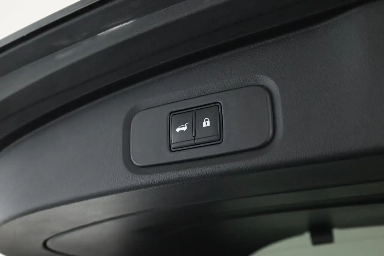 Nissan Qashqai 1.3 DIG-T N-Connecta Pano Nav SitzHZ 360, миниатюра 11