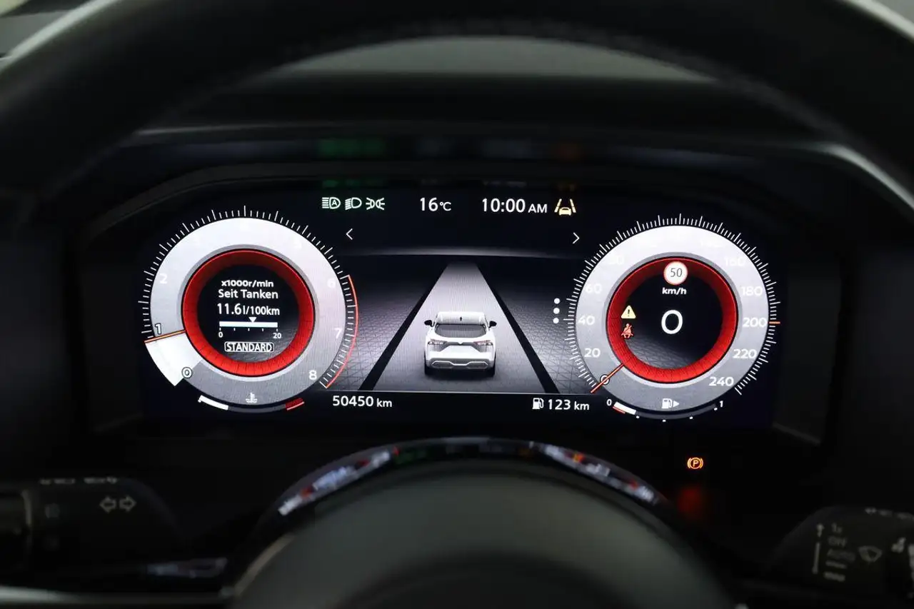 Nissan Qashqai 1.3 DIG-T N-Connecta Pano Nav SitzHZ 360, миниатюра 19