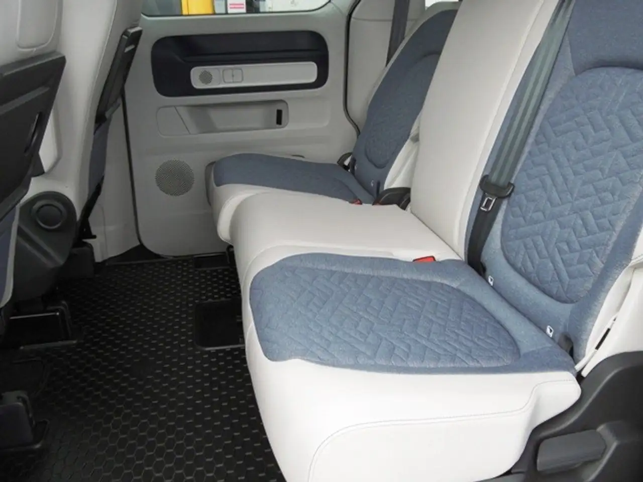 Volkswagen ID. Buzz 150 kW Pro Klima Navi Rückfahrkamera Sitzheizung 8