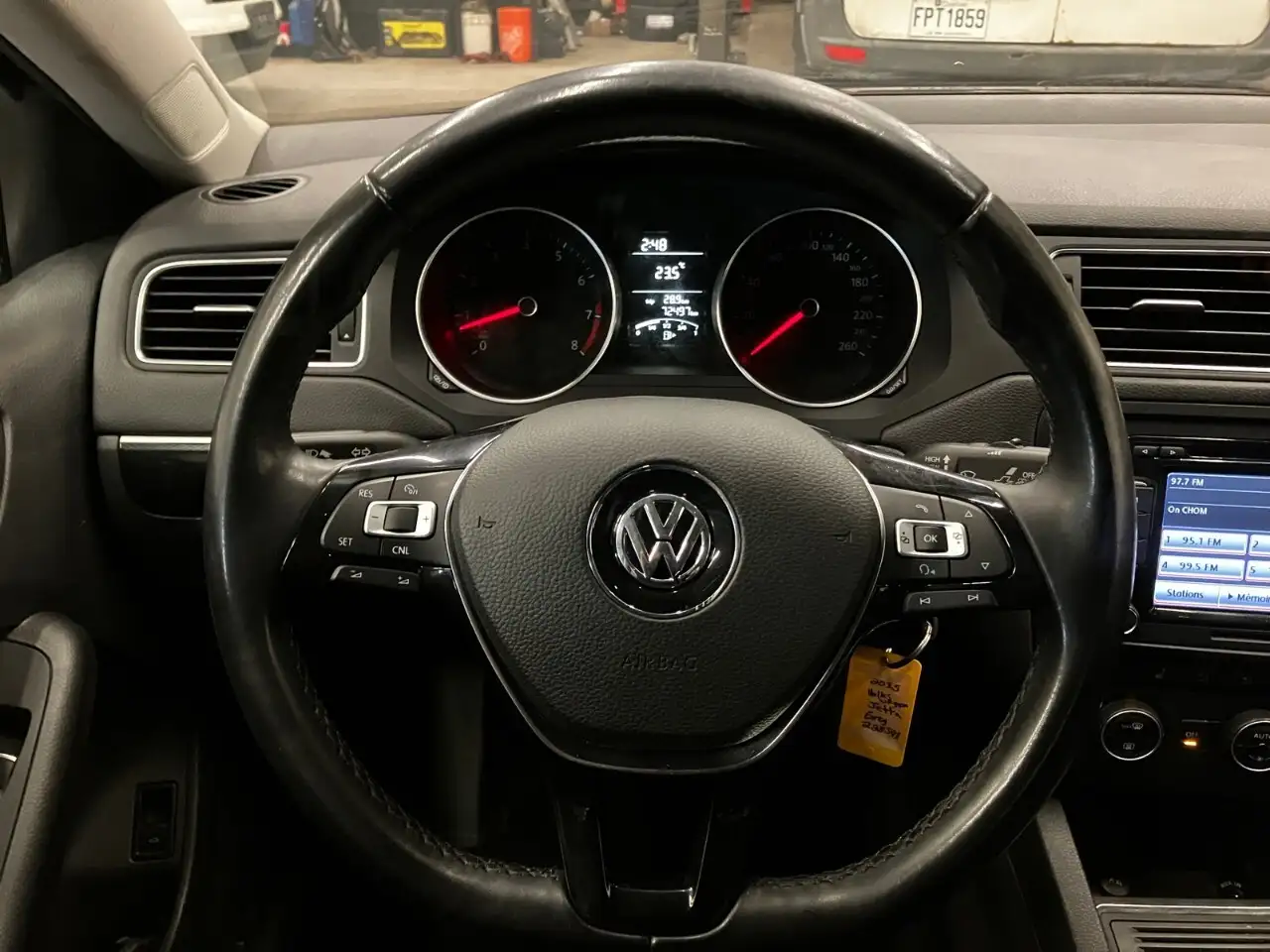 Volkswagen Jetta снимка Volkswagen Jetta