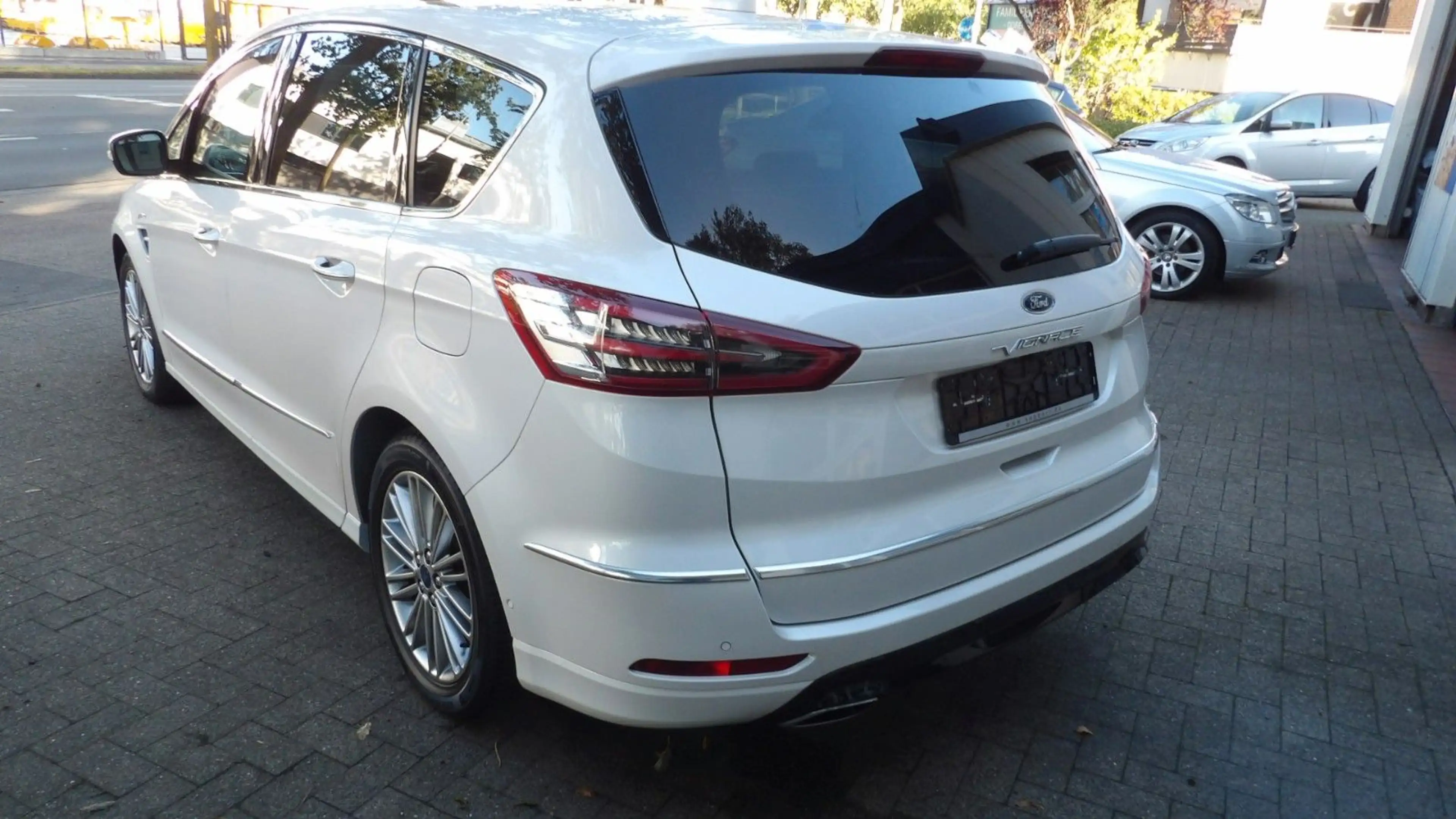 Ford S-Max S-MAX Vignale*Top Ausstatttung* — photo 7