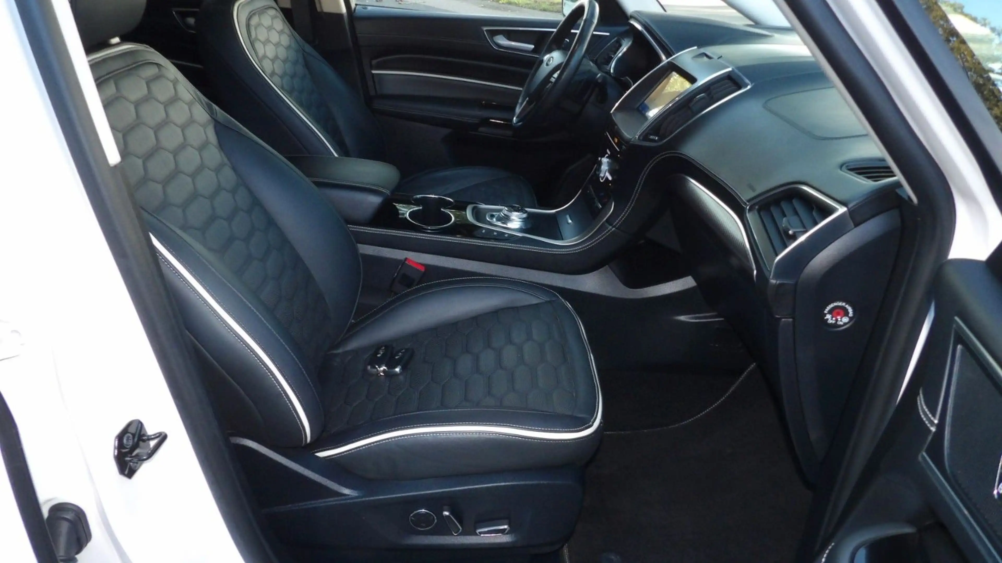 Ford S-Max S-MAX Vignale*Top Ausstatttung* — photo 10