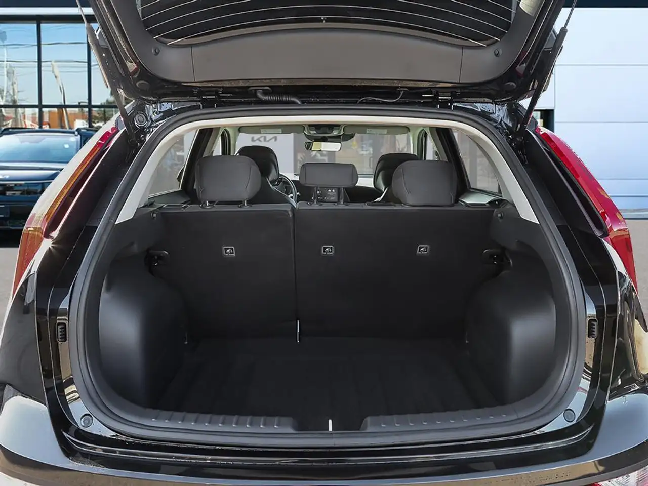 Kia Niro снимка Kia Niro