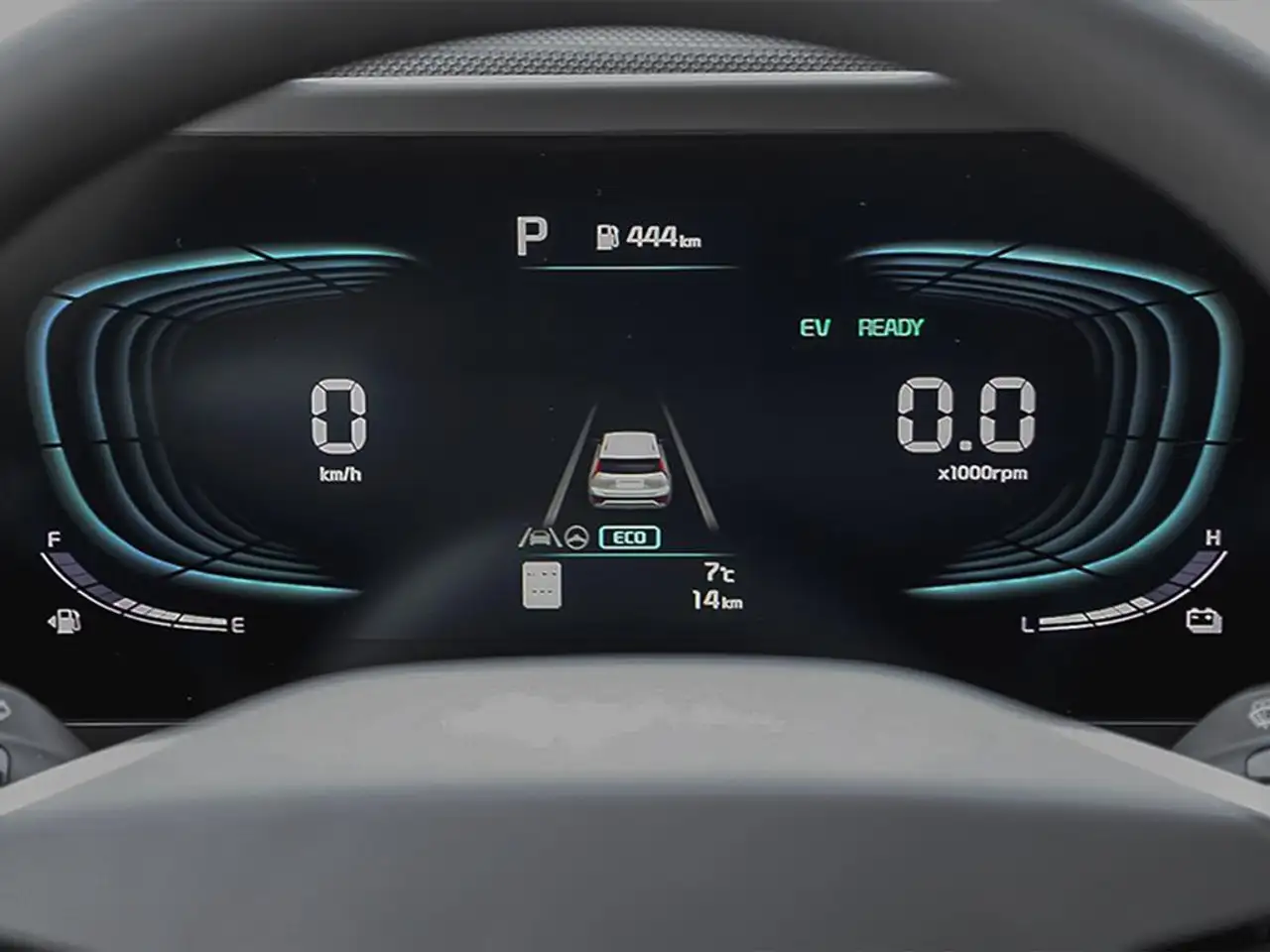 Kia Niro снимка Kia Niro