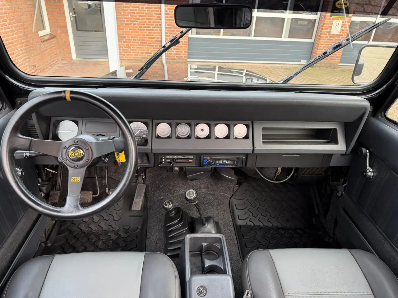 Jeep Wrangler 4.0i Softtop incl. bikintop, foto 12