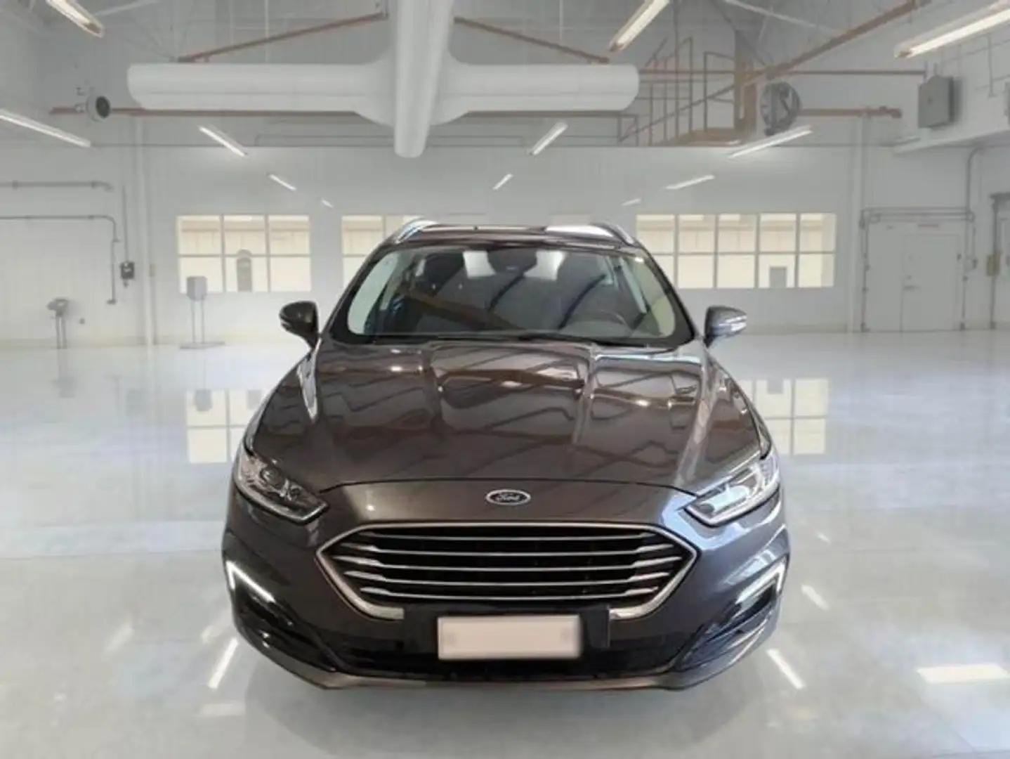 Ford Mondeo 2.0 Híbrido 138kW Trend HEV Auto SB Gris - 2