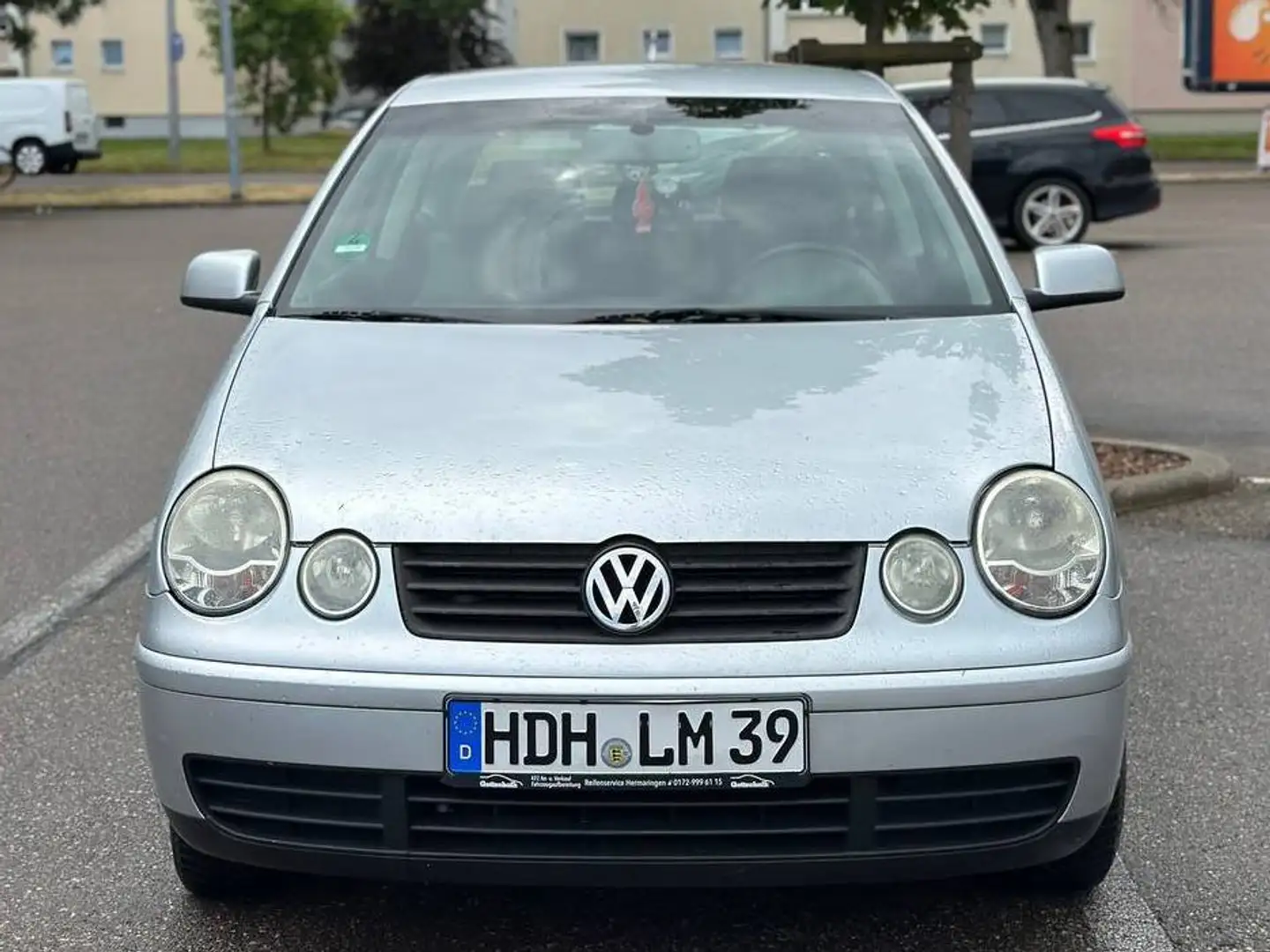 Volkswagen Polo Silver - 2