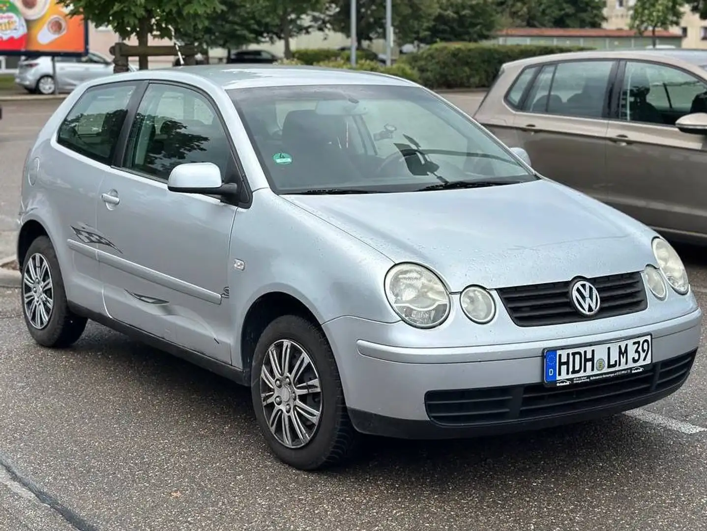Volkswagen Polo Silver - 1