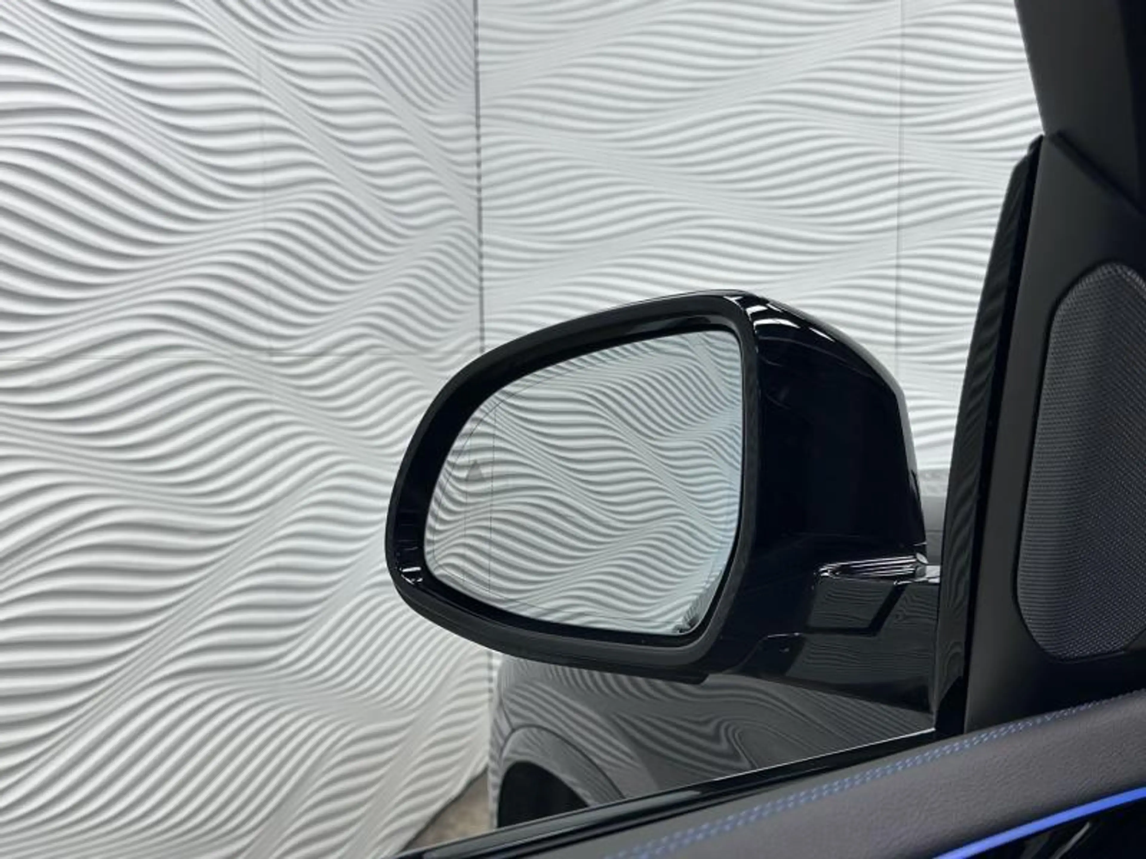 BMW iX3 *80 kWh*M-SPORT*H/K*HUD*96.1% SOH*PANO* — photo 23