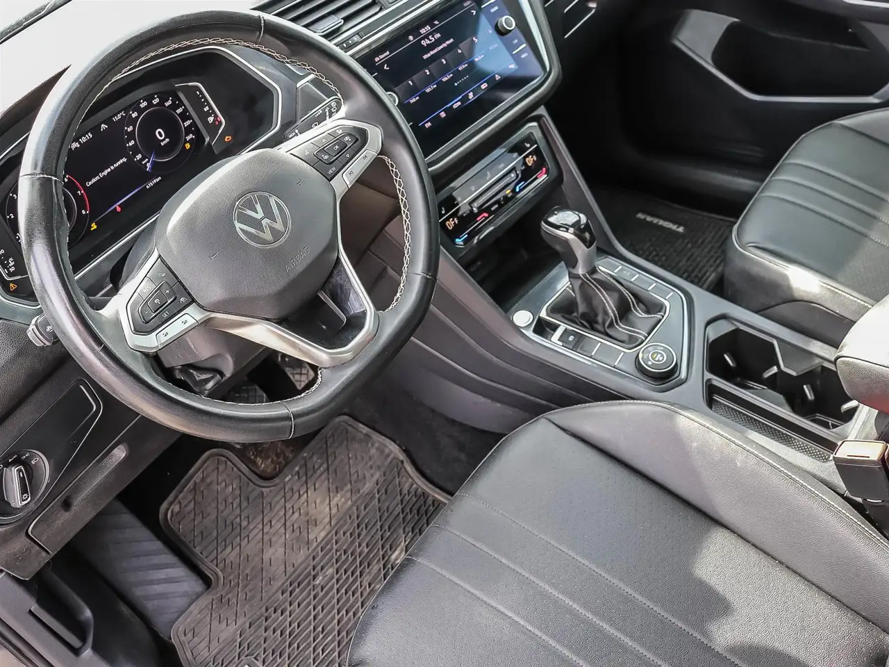 Volkswagen Tiguan снимка Volkswagen Tiguan