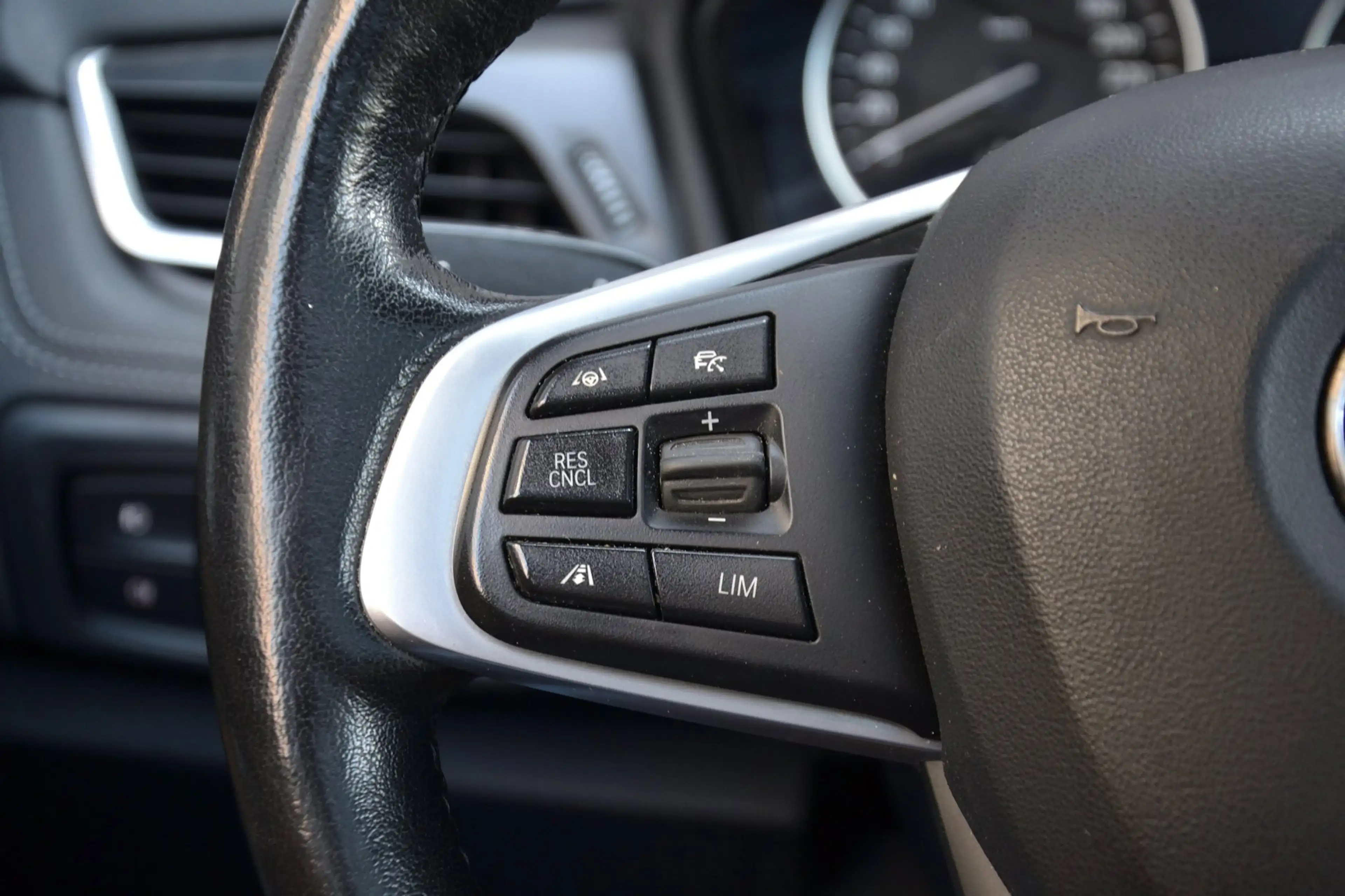 BMW 225 2-serie Active Tourer 225xe iPerformance High Exec — photo 11