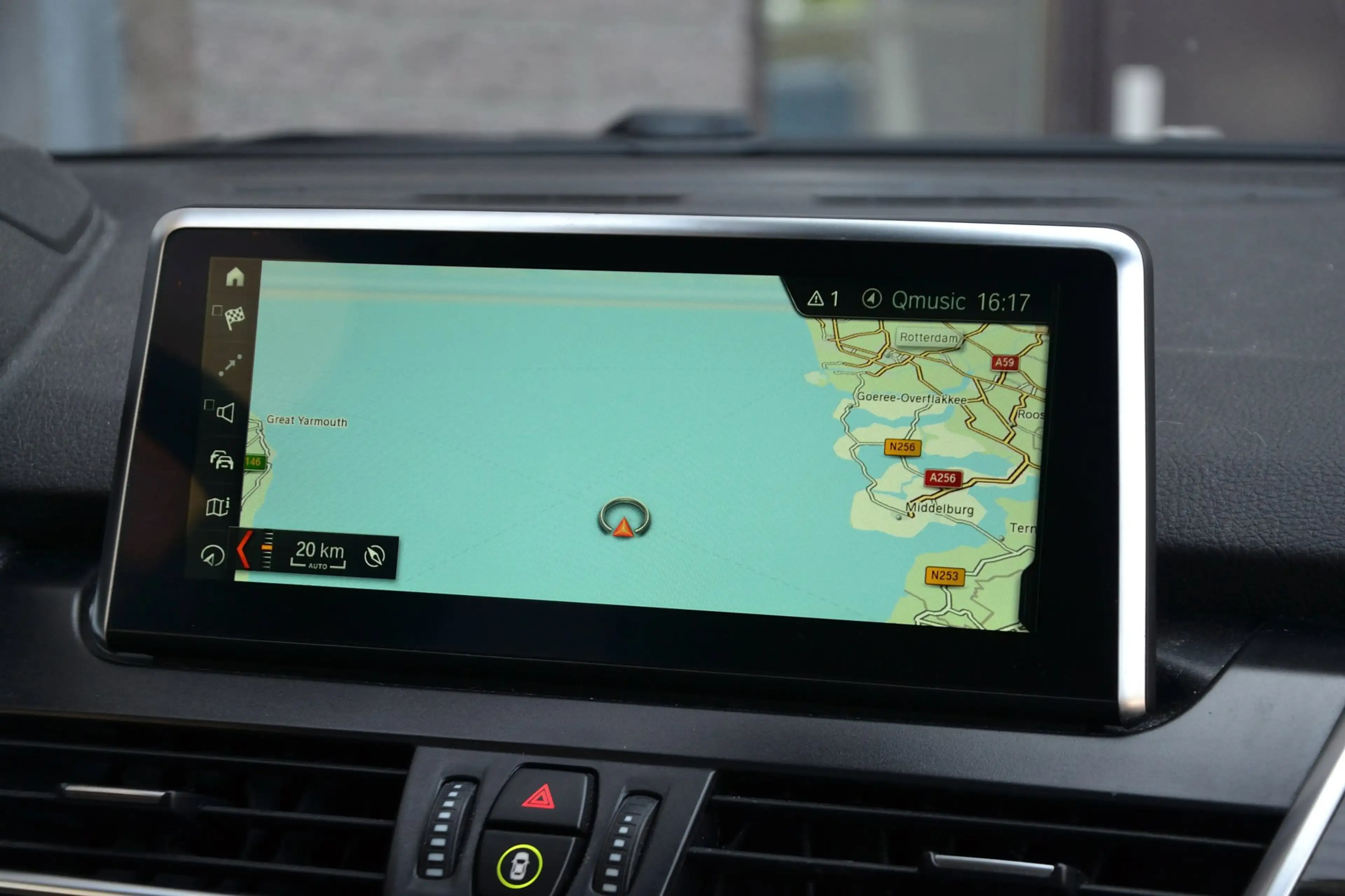 BMW 225 2-serie Active Tourer 225xe iPerformance High Exec — photo 13